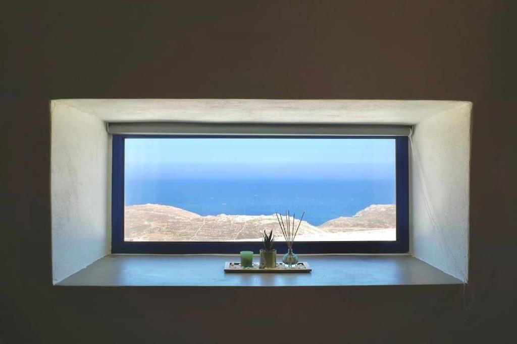 Argalios Serifos Town