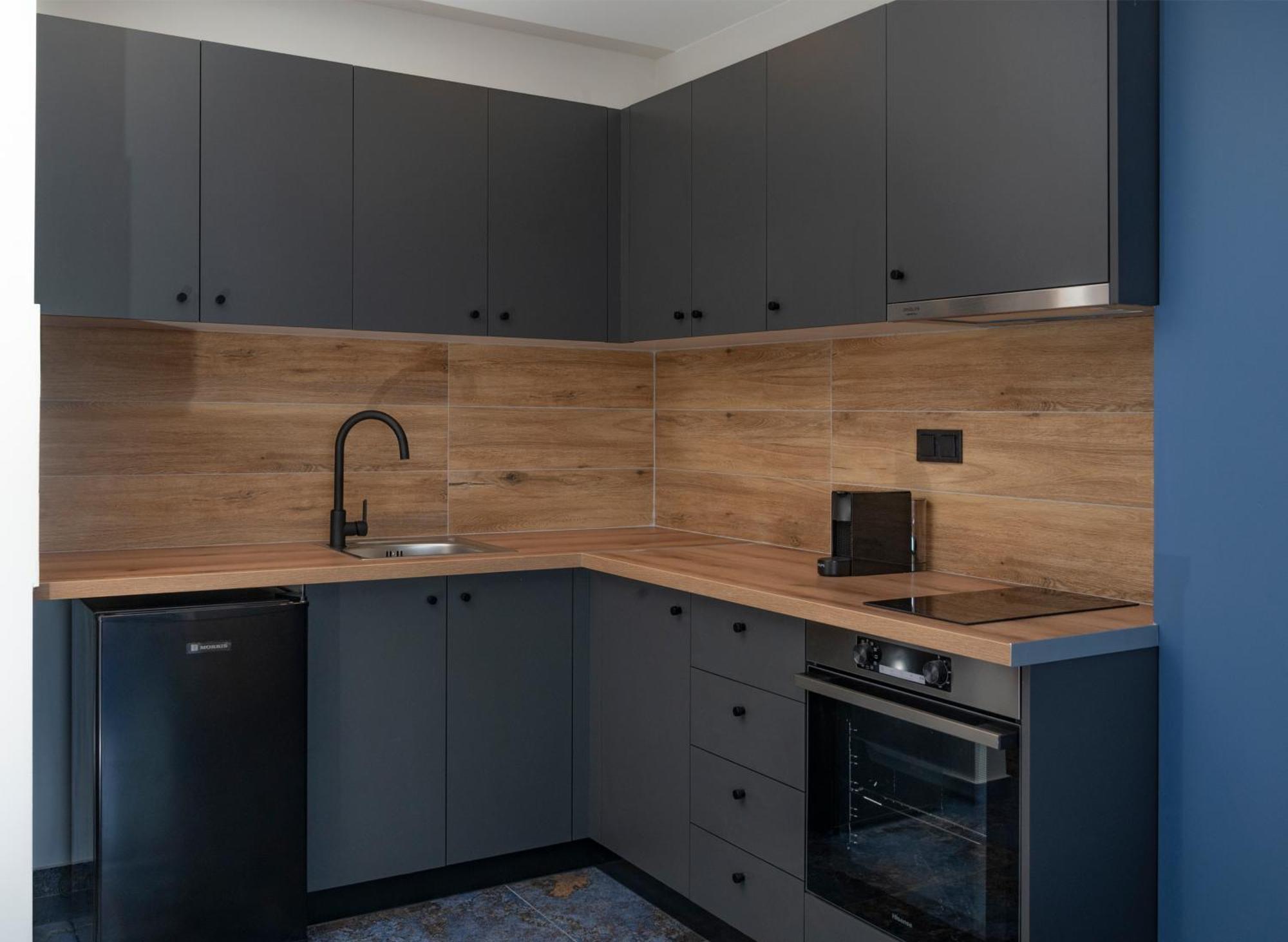 Poseidon 6 Apartment