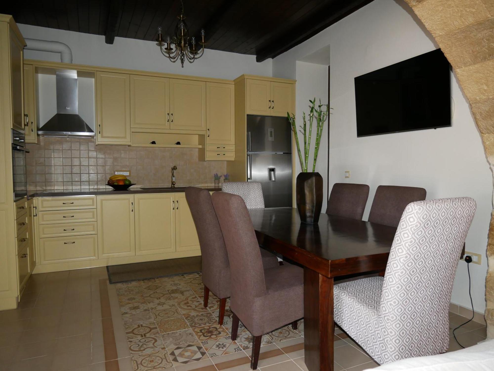 Christina's With Sea View Holiday home Daratsos