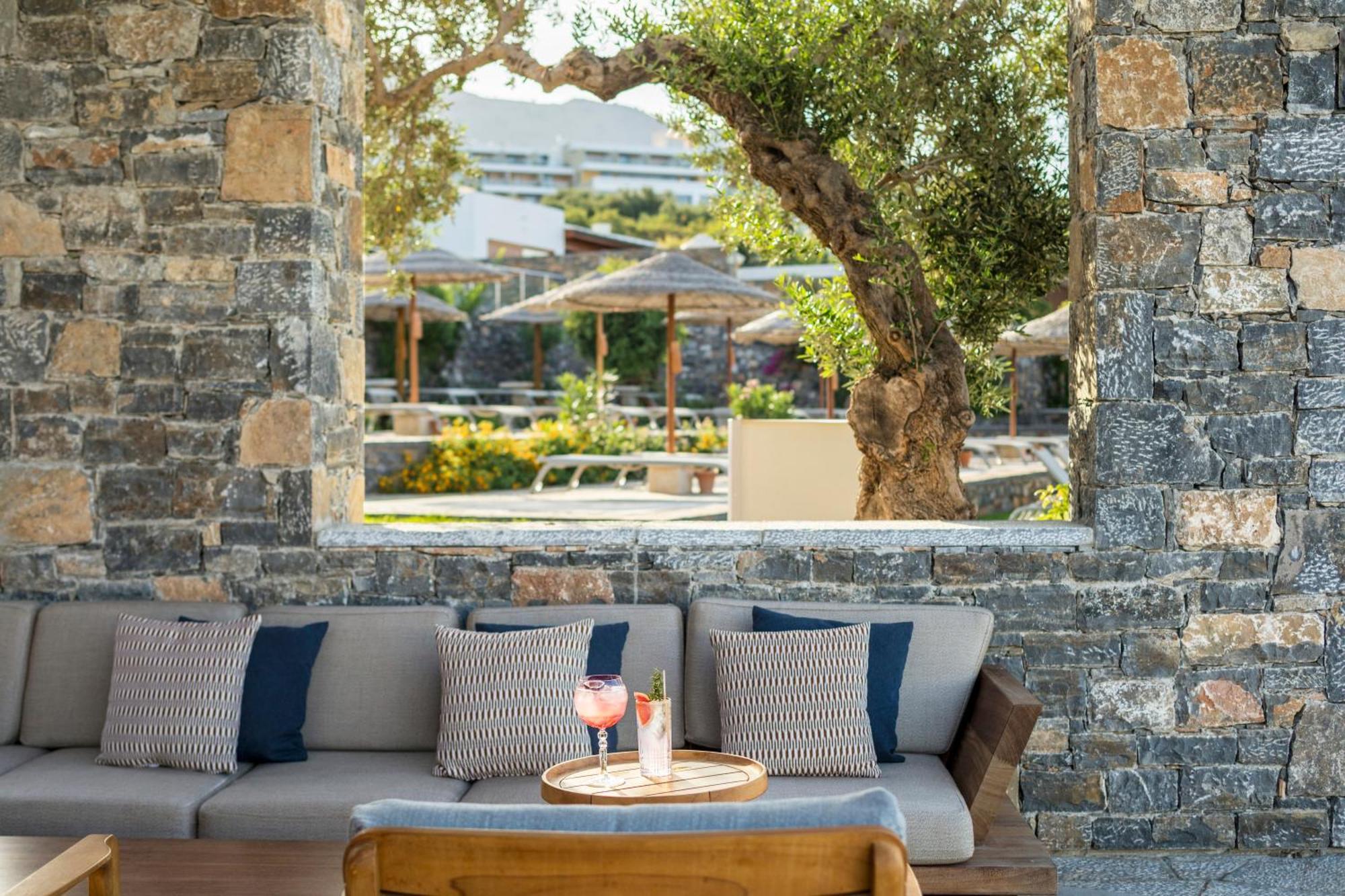 Resort Porto Golf & Resort, Six Senses Elounda (Crete)