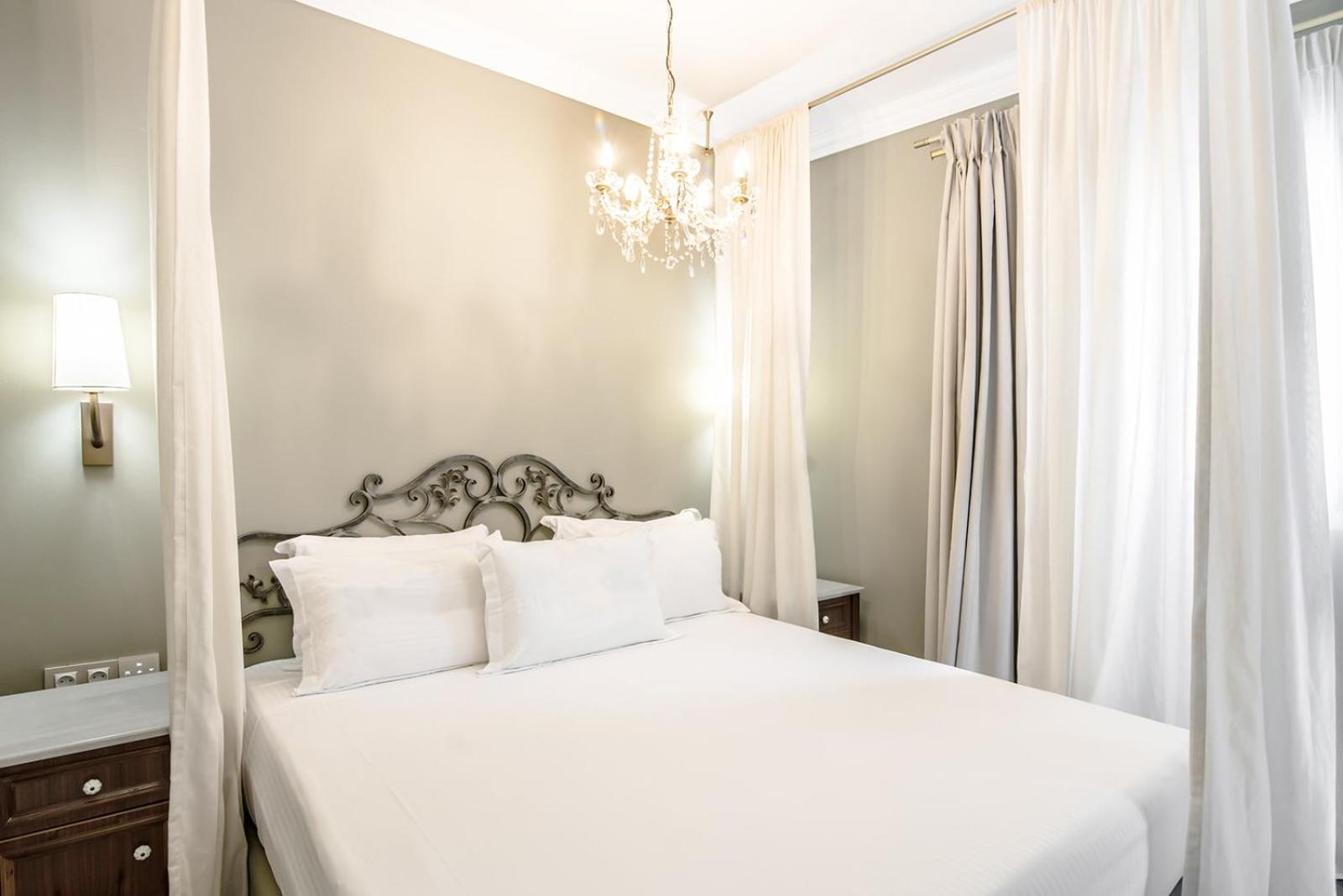 Irida Boutique Aparthotel Parga