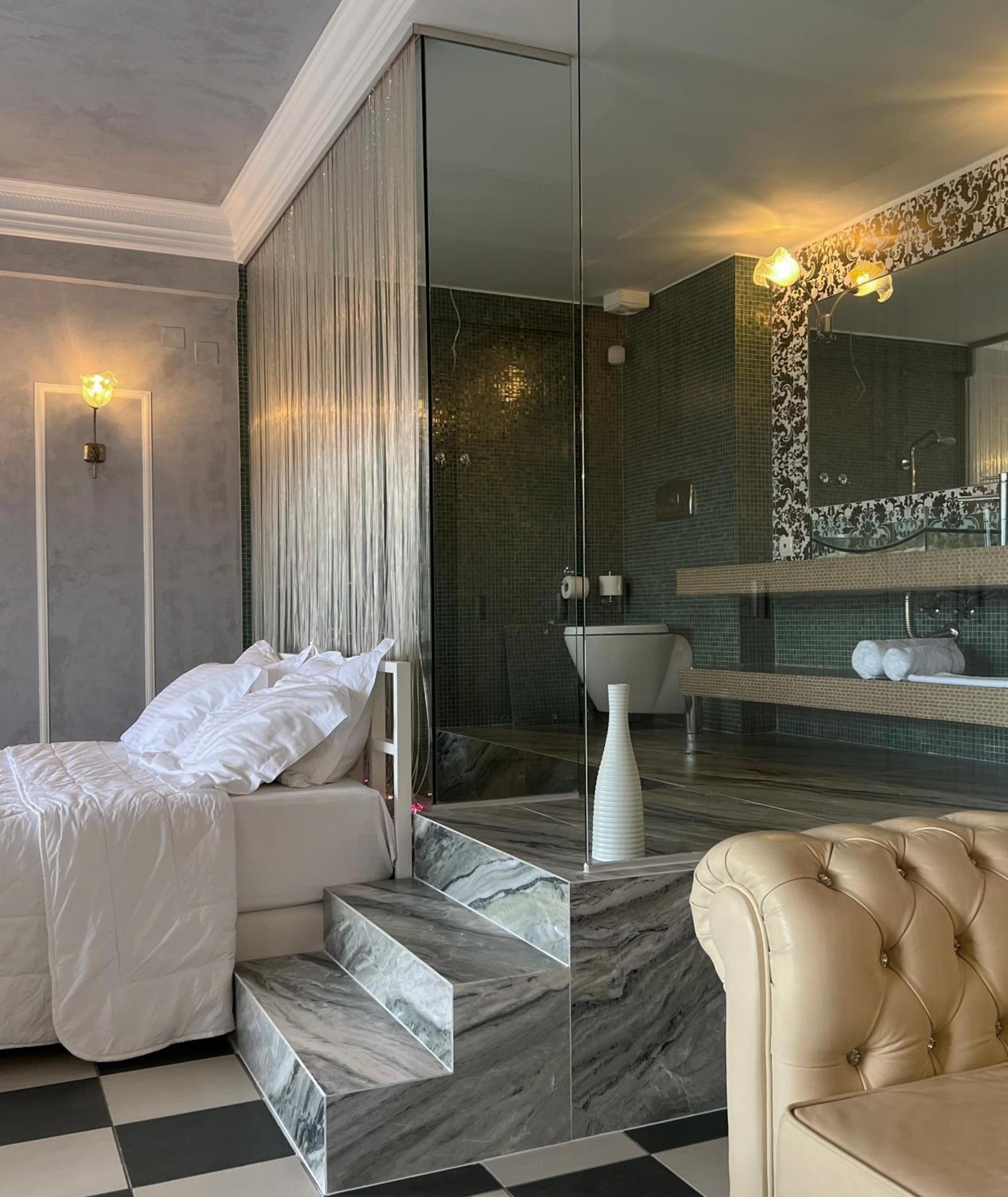 Aparthotel Irida Boutique