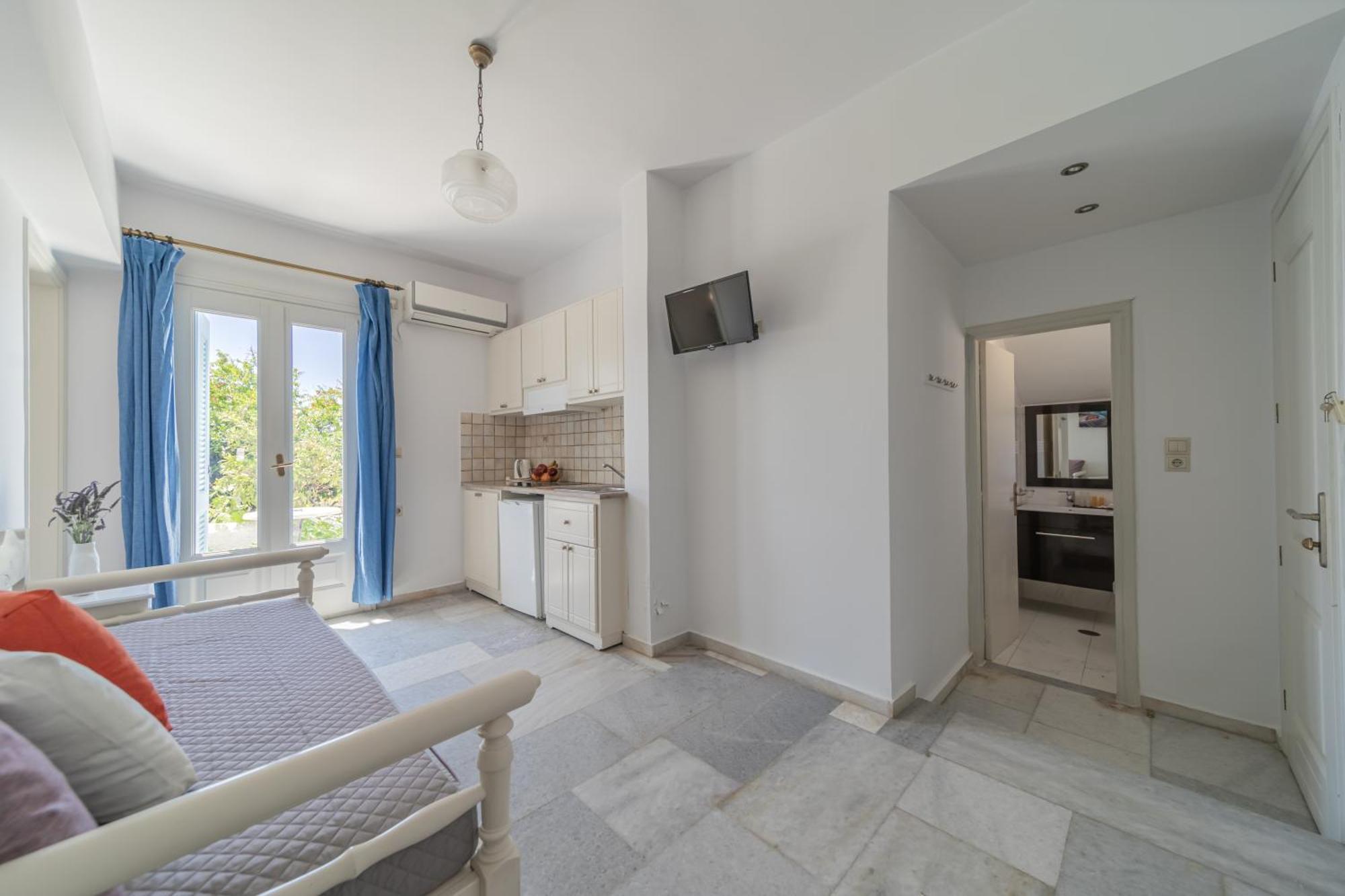 Agia Anna Living Apartment