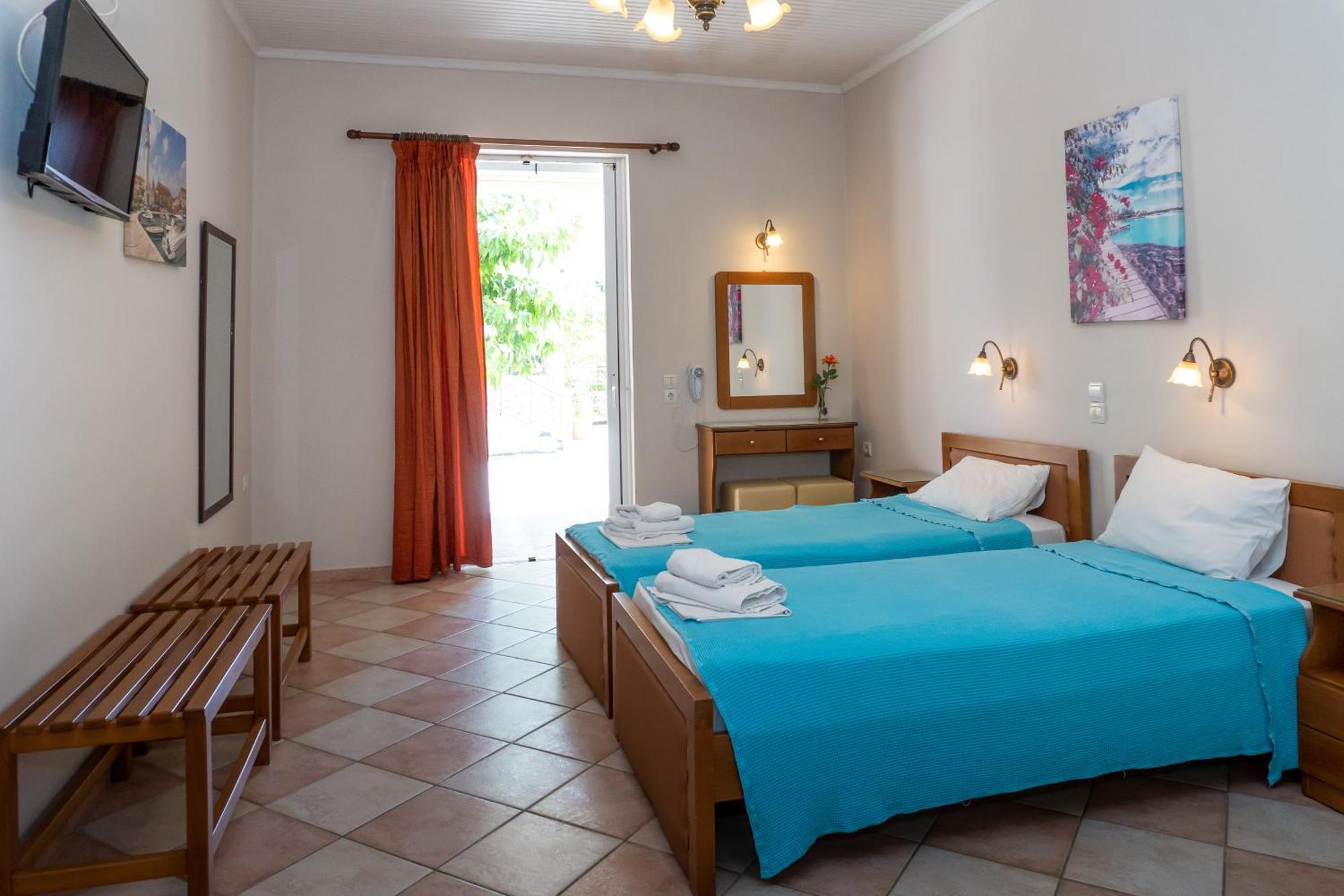 Mentikas Studios Apartment *