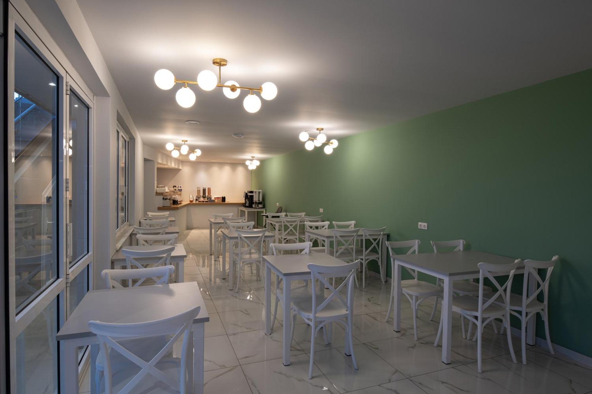 Poseidon Aparthotel Skiathos Town