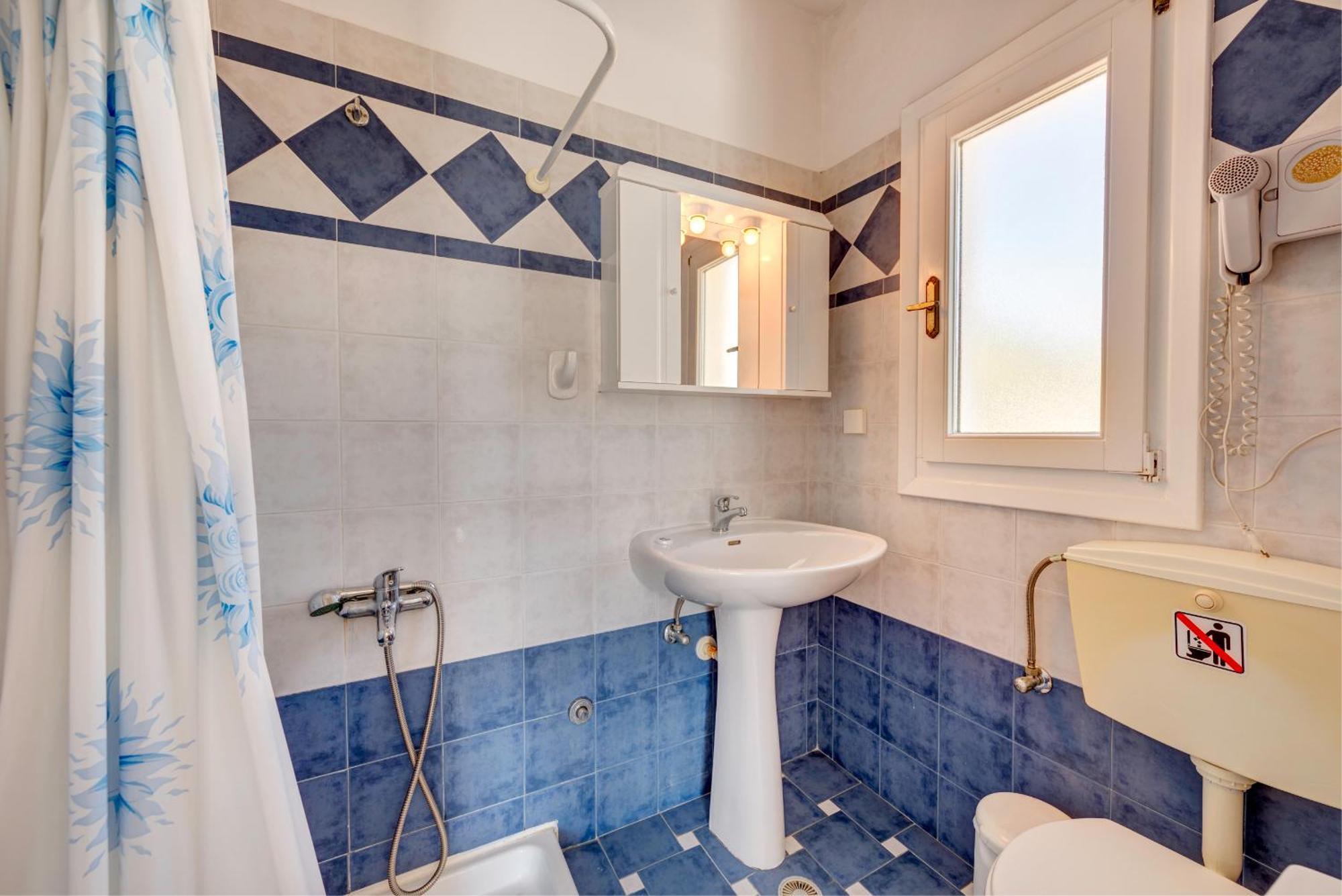 Anatoli Apartment Azolimnos
