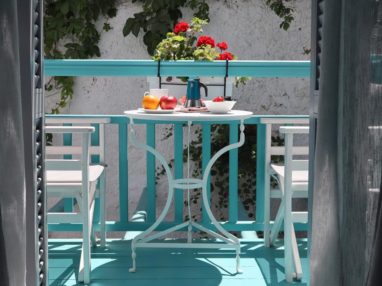 Tasoula Guest House 3*