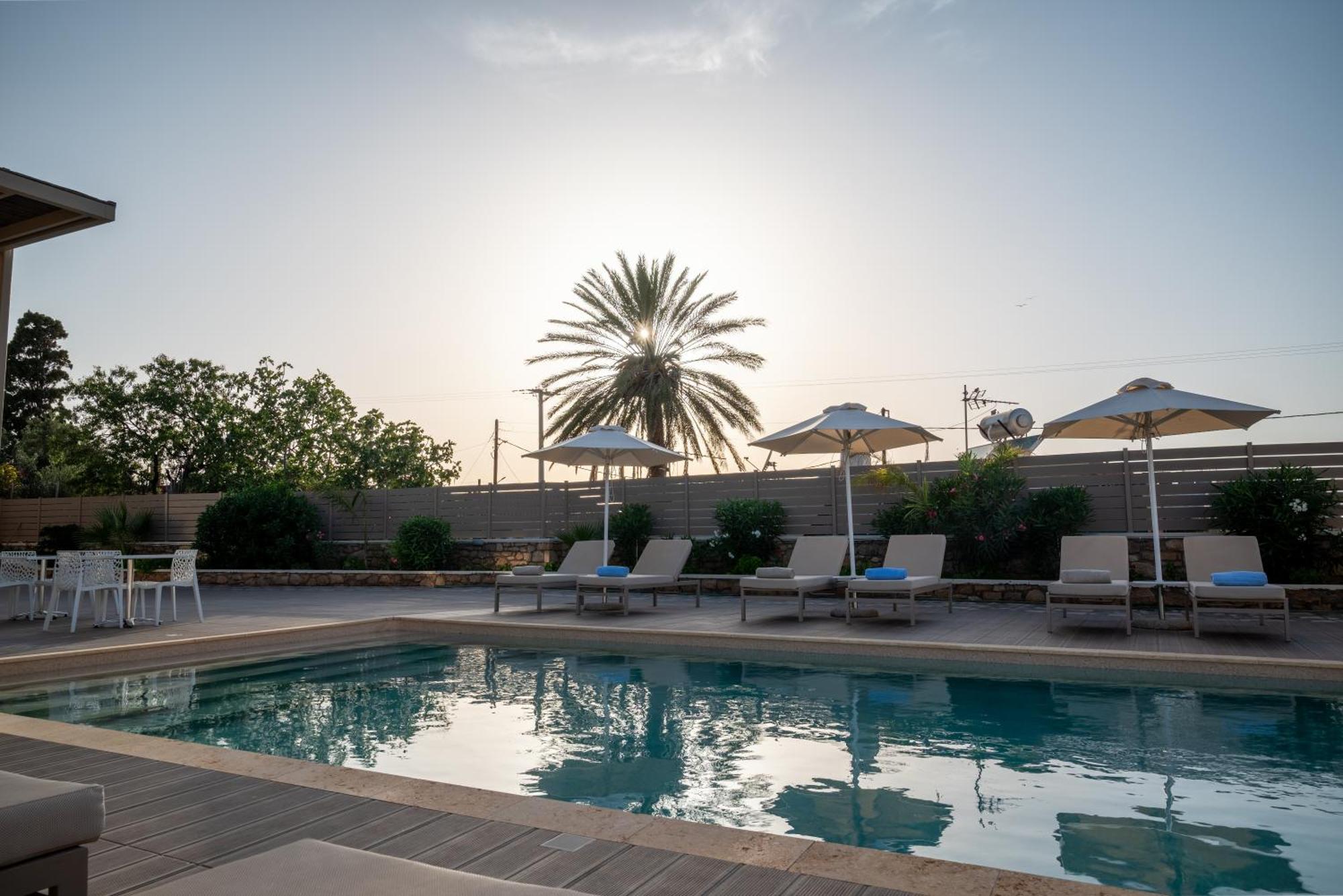 Elafonisos Resort