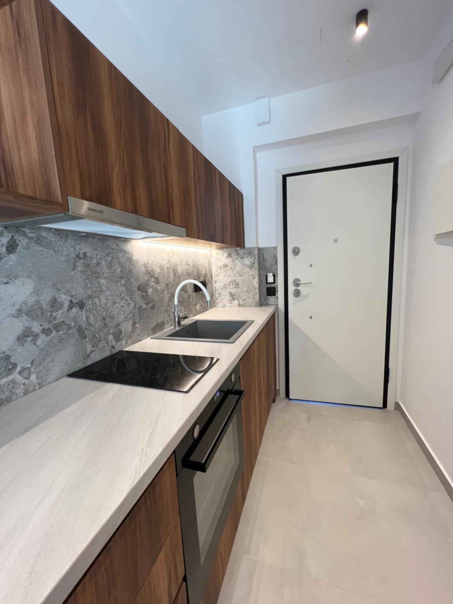 Dionisos Apartment