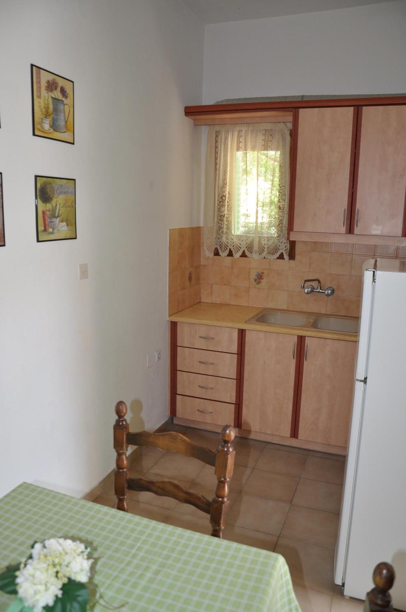 Apartment Paraskevi *