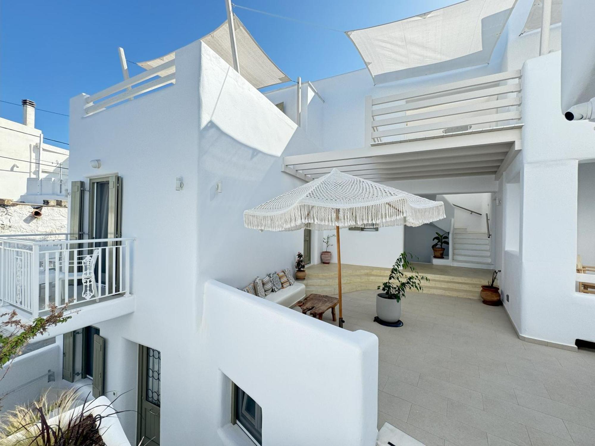 Naxos Oceamo 2*