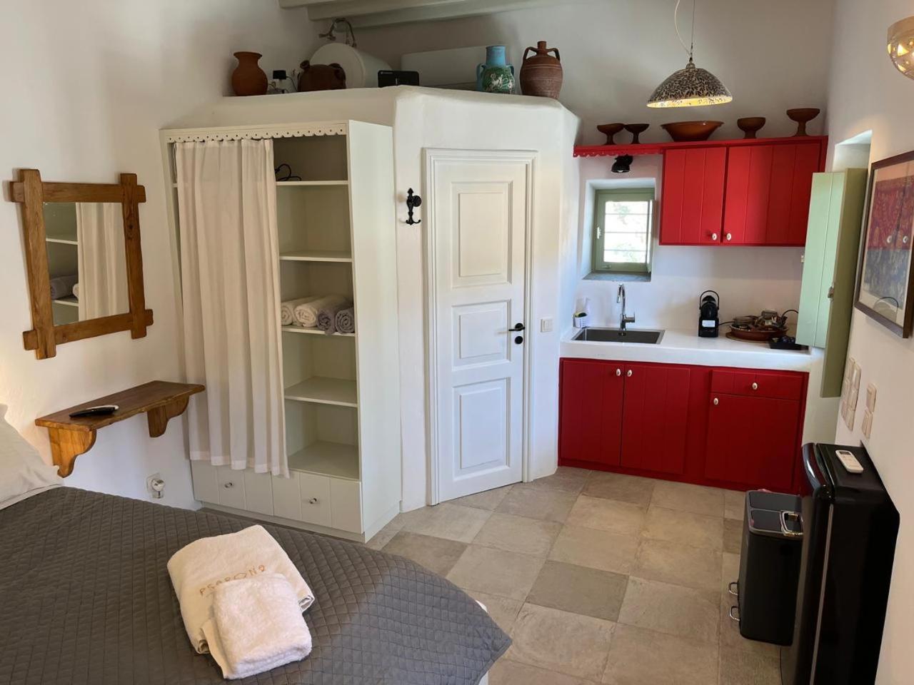Psarona Hospitality Cherronisos (Sifnos)