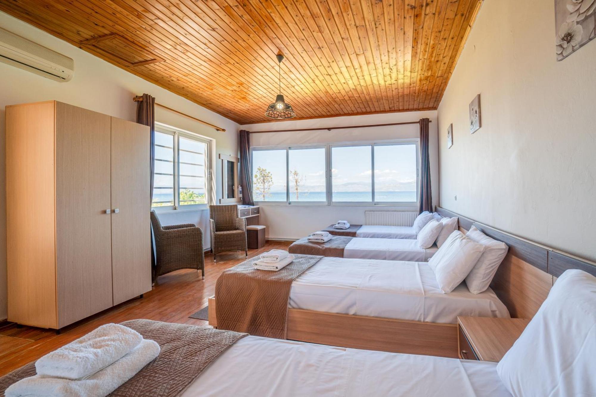 Holiday home Sandy Beach - Sea View