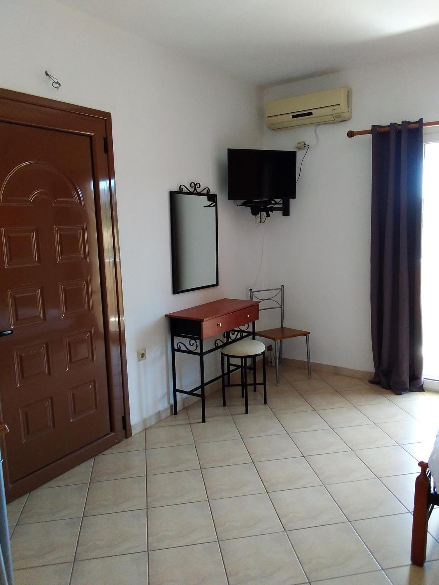 Emmanouil Apartment