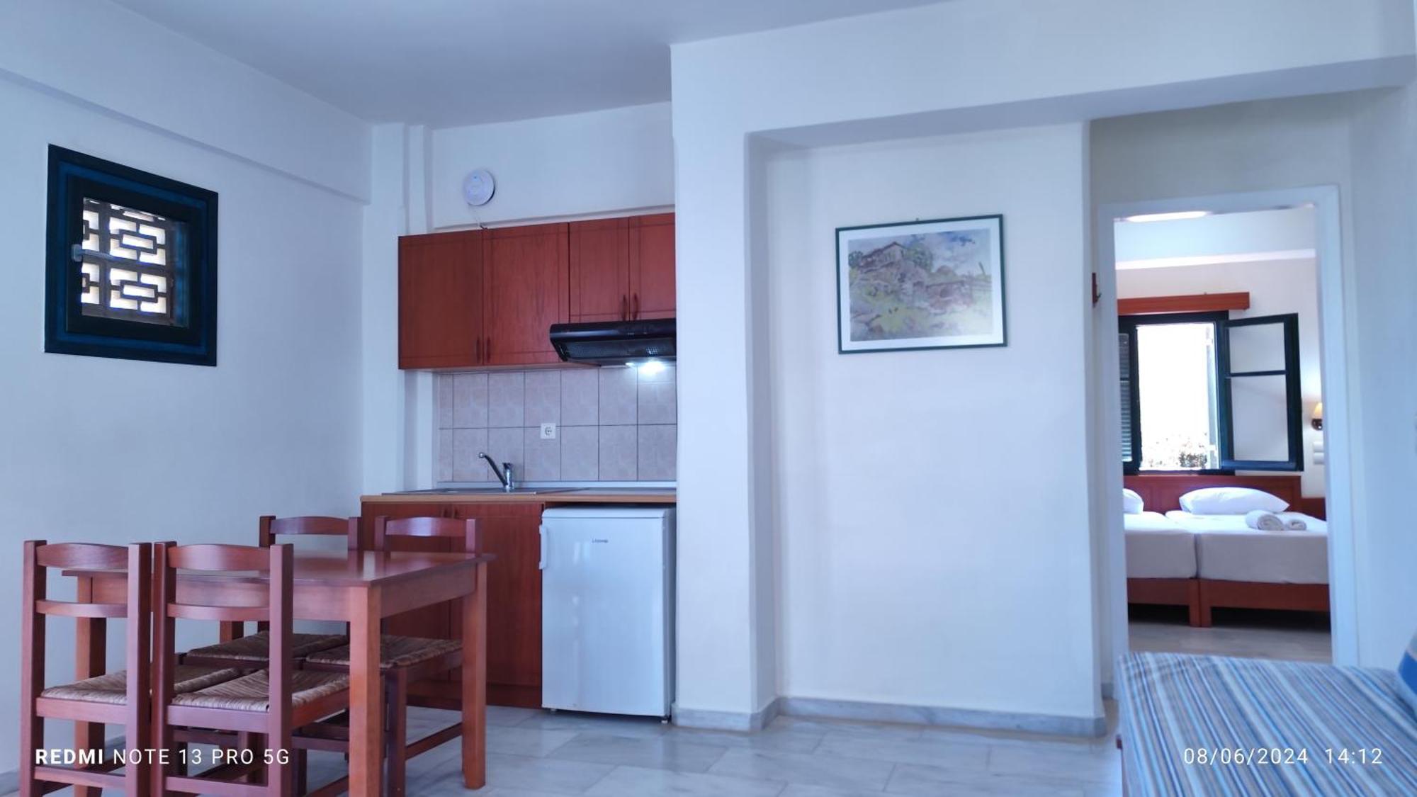 Niros Beachfront Aparthotel