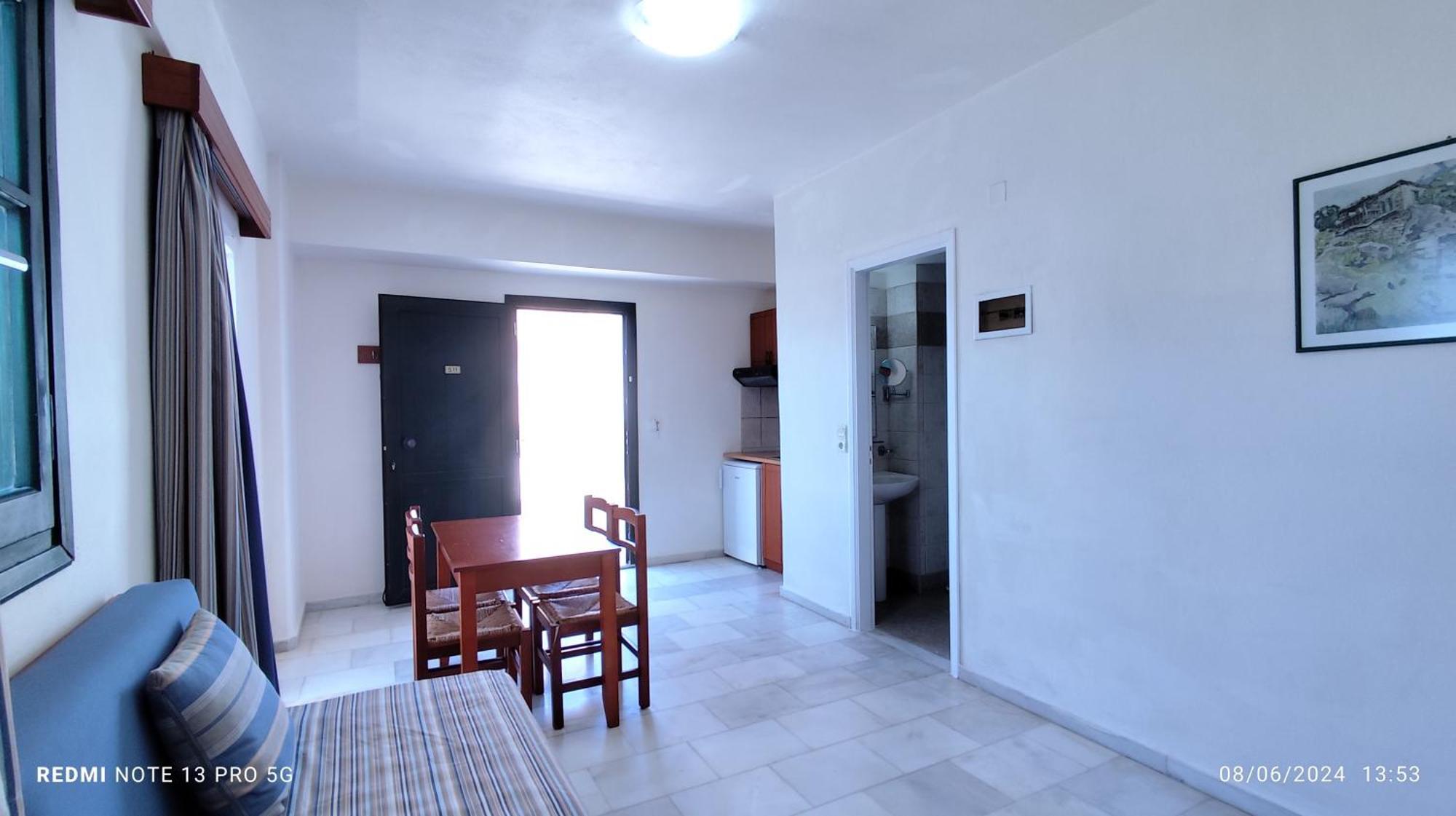 Niros Beachfront *
