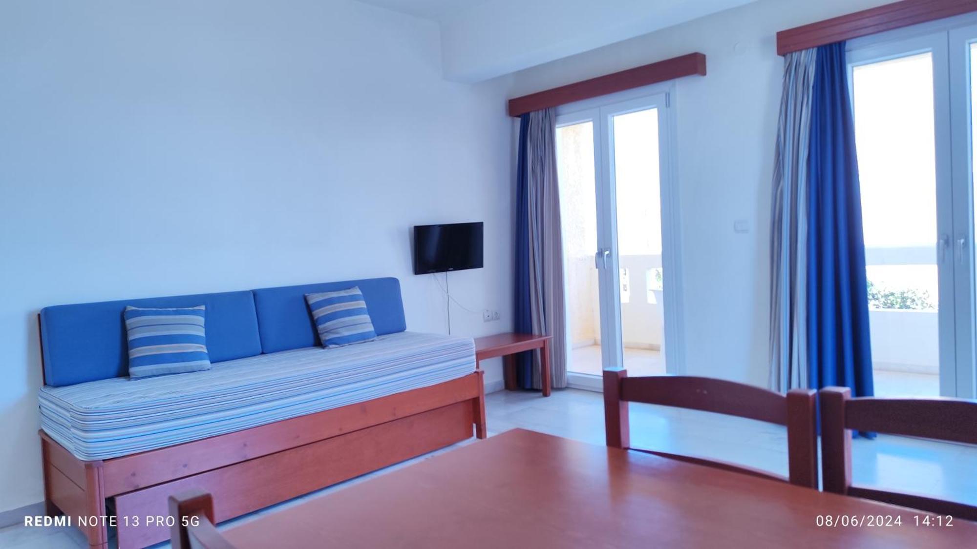 Niros Beachfront Aparthotel Kokkini Hani