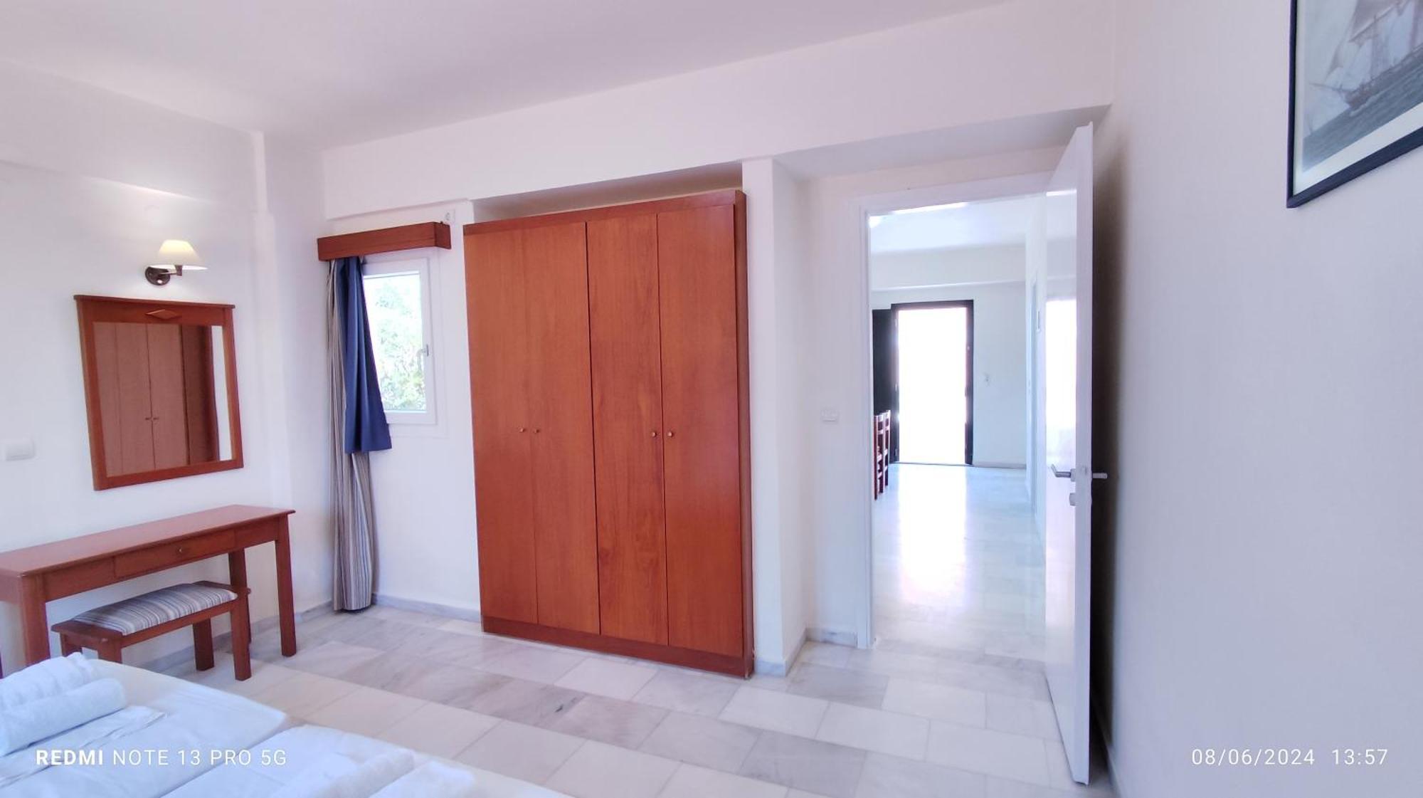 Aparthotel Niros Beachfront Kokkini Hani