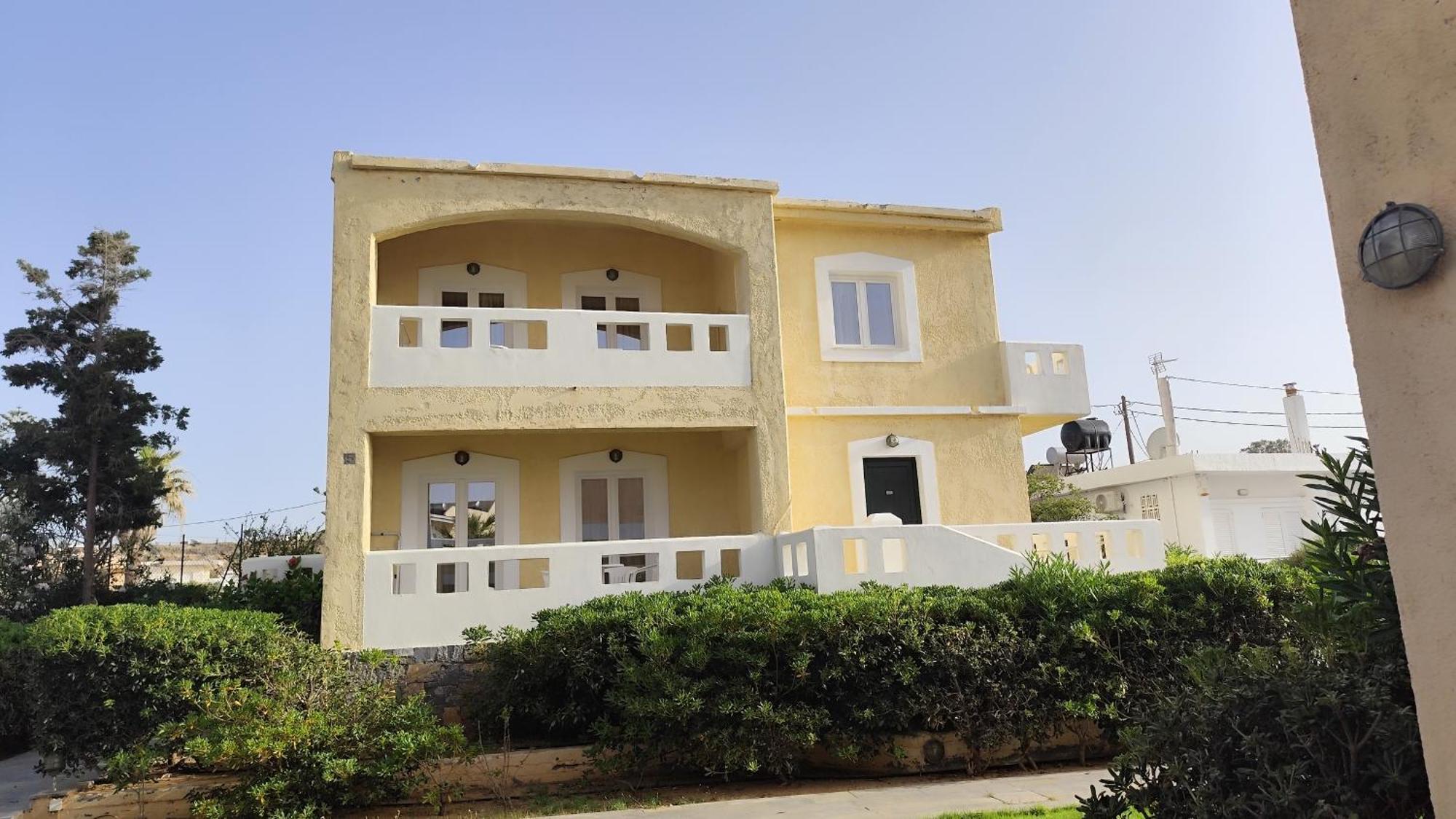 Niros Beachfront Aparthotel