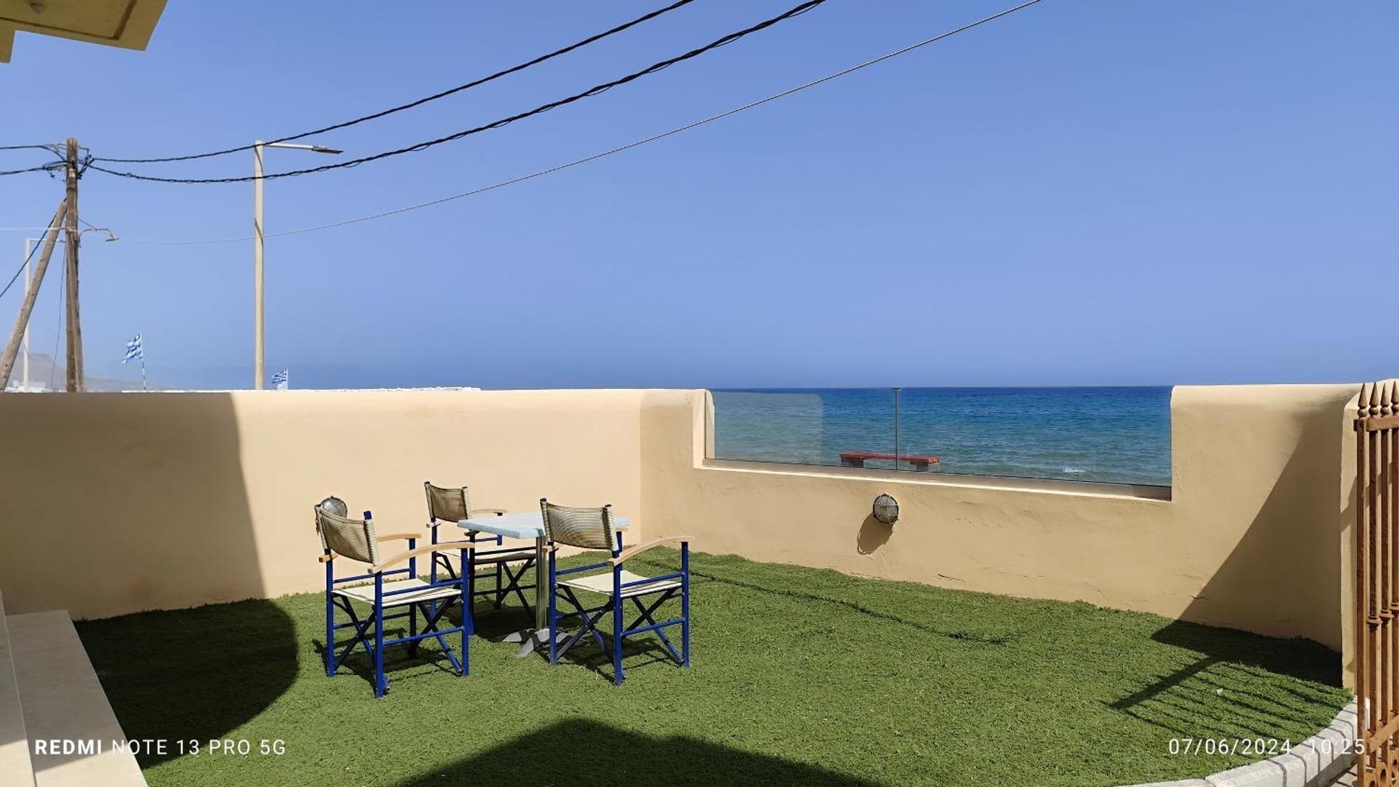 Niros Beachfront *