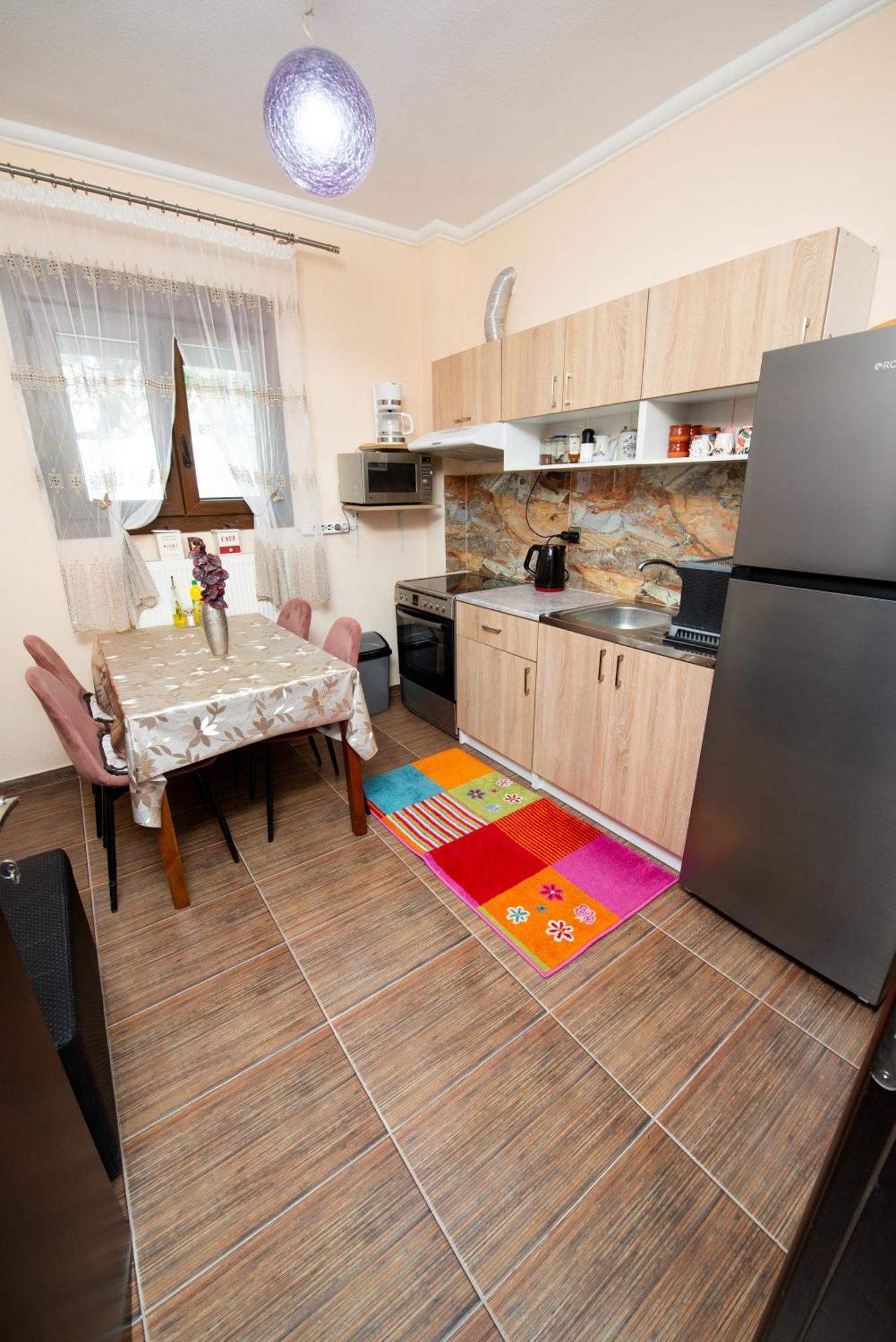 Olympus Sea View Apartment. *