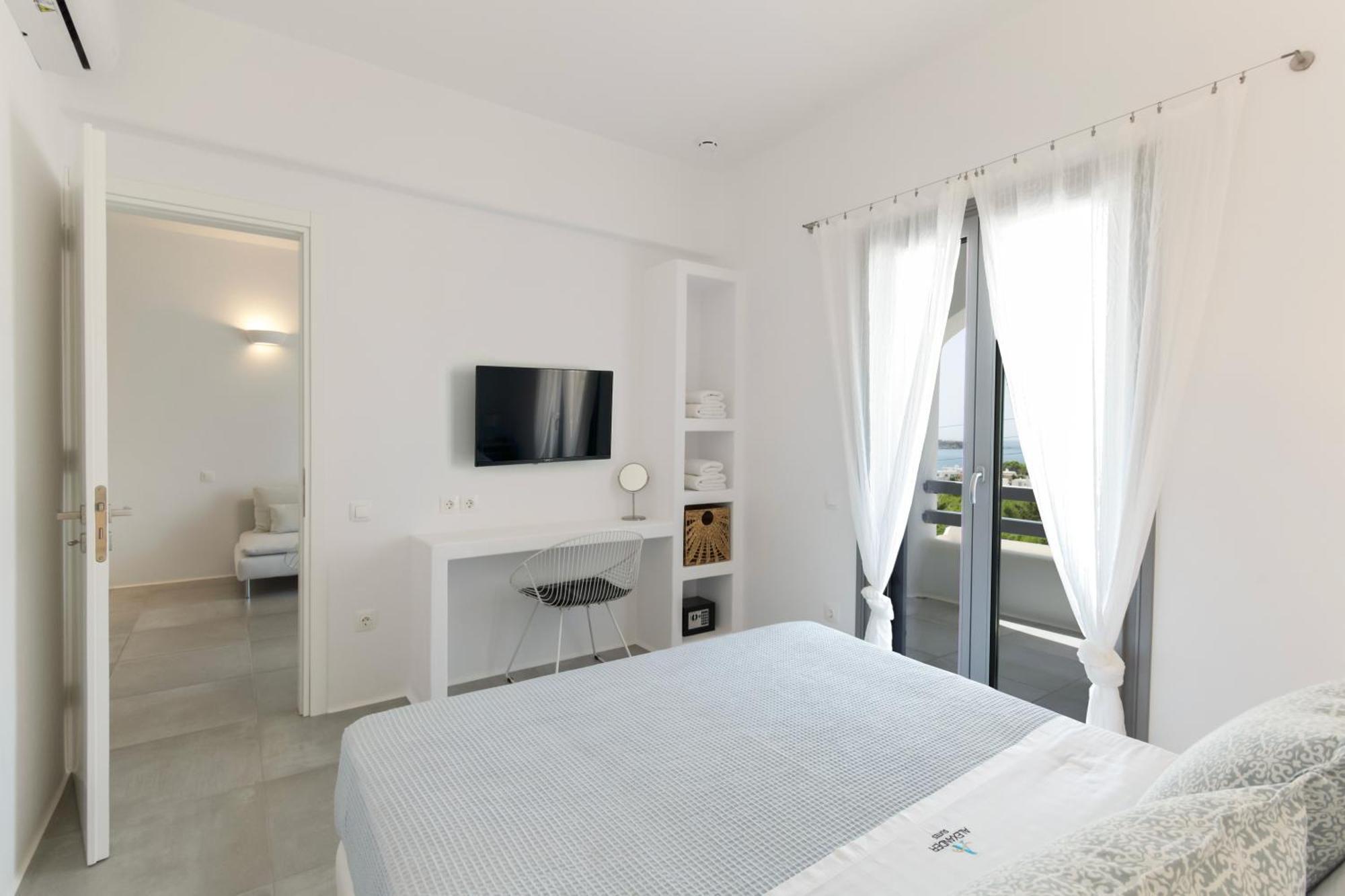 Alexander Aparthotel