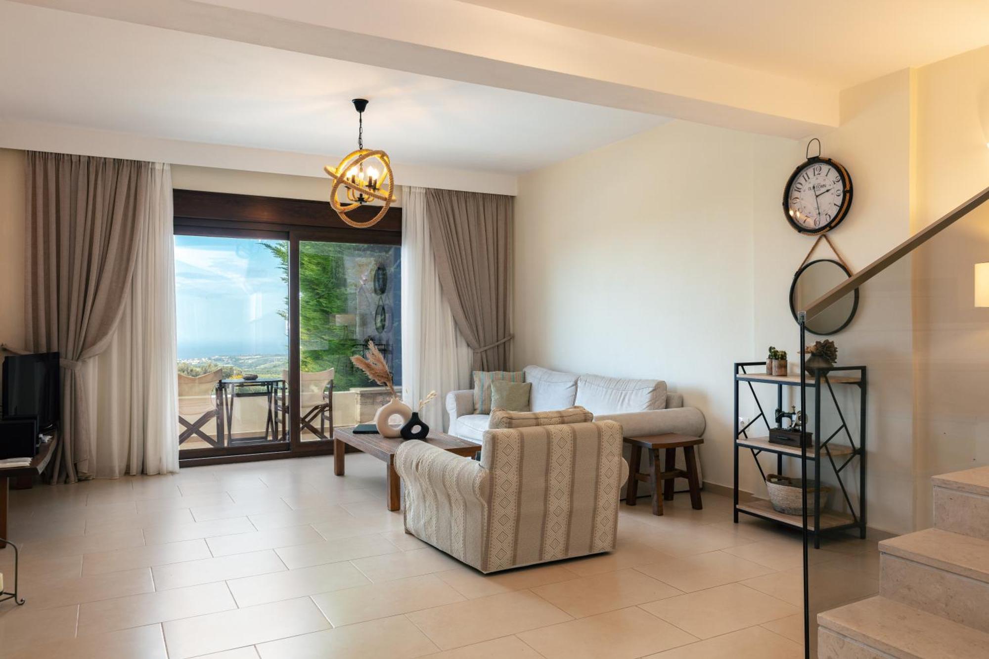 Roupes Iii, Family Villa, Fantastic Views, Private Pool * Roupai