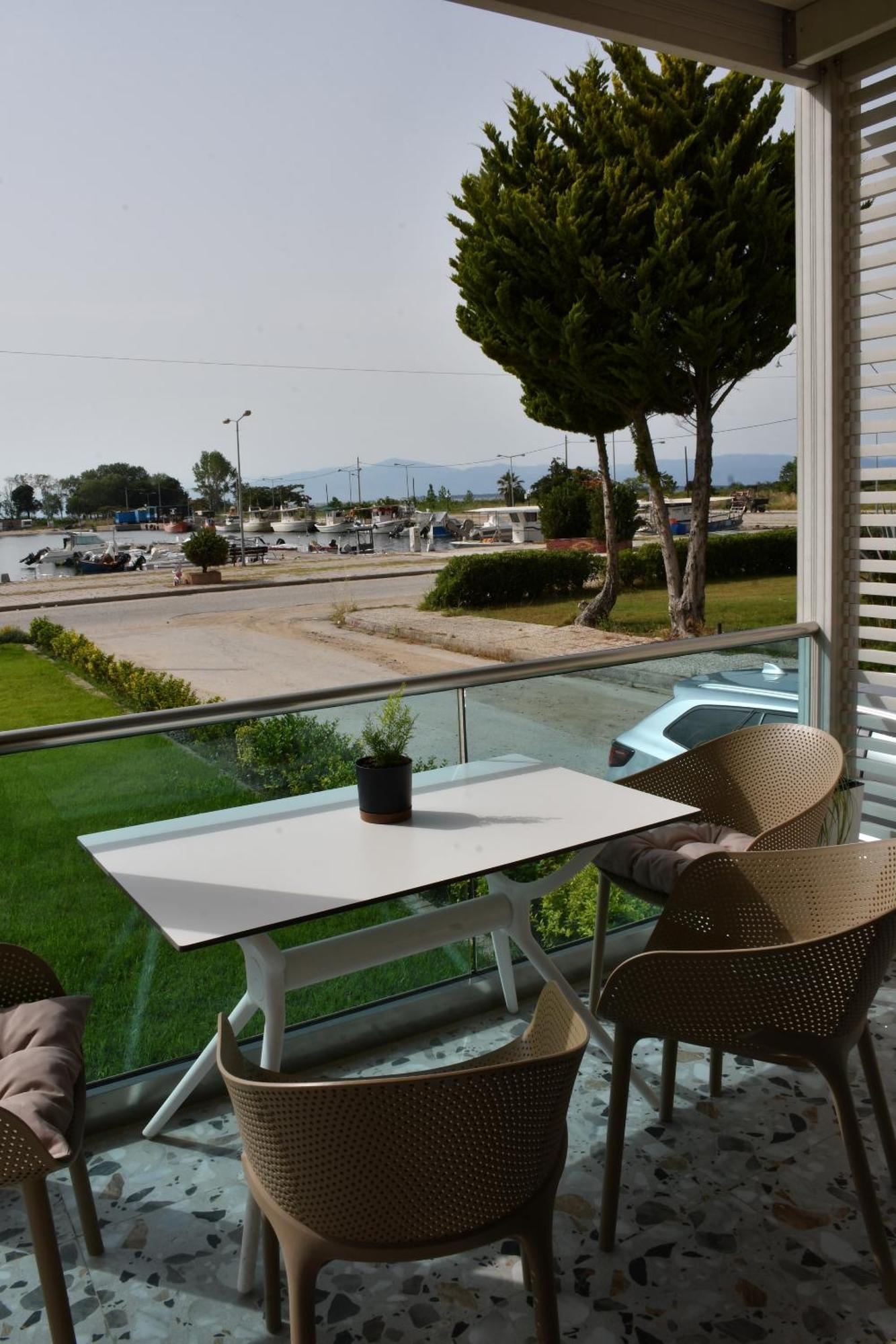 Aparthotel Nero Seascape Fanarion