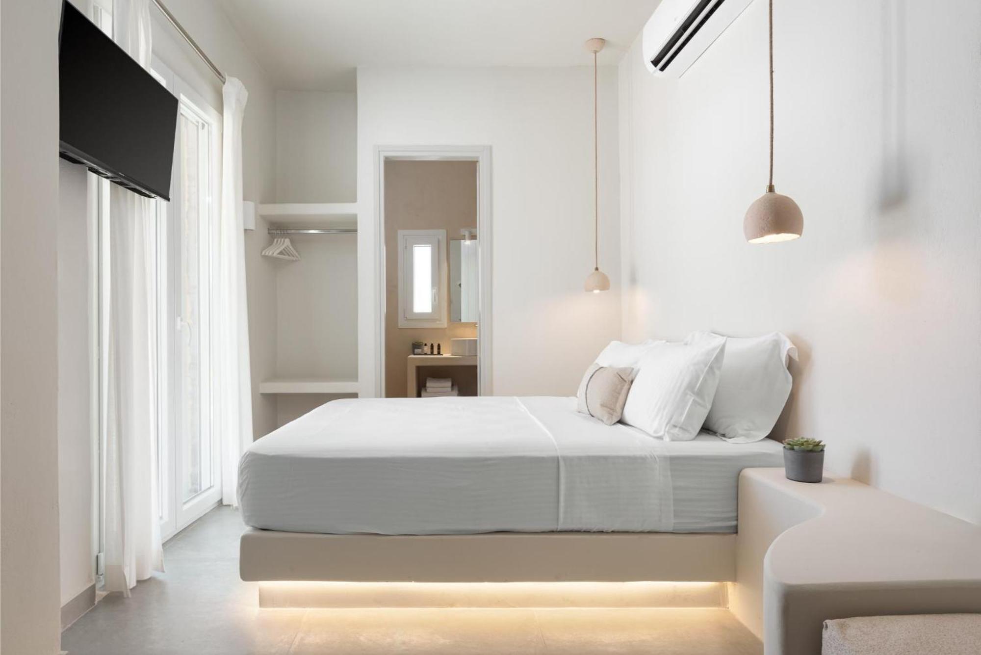 Kythea Apartment *