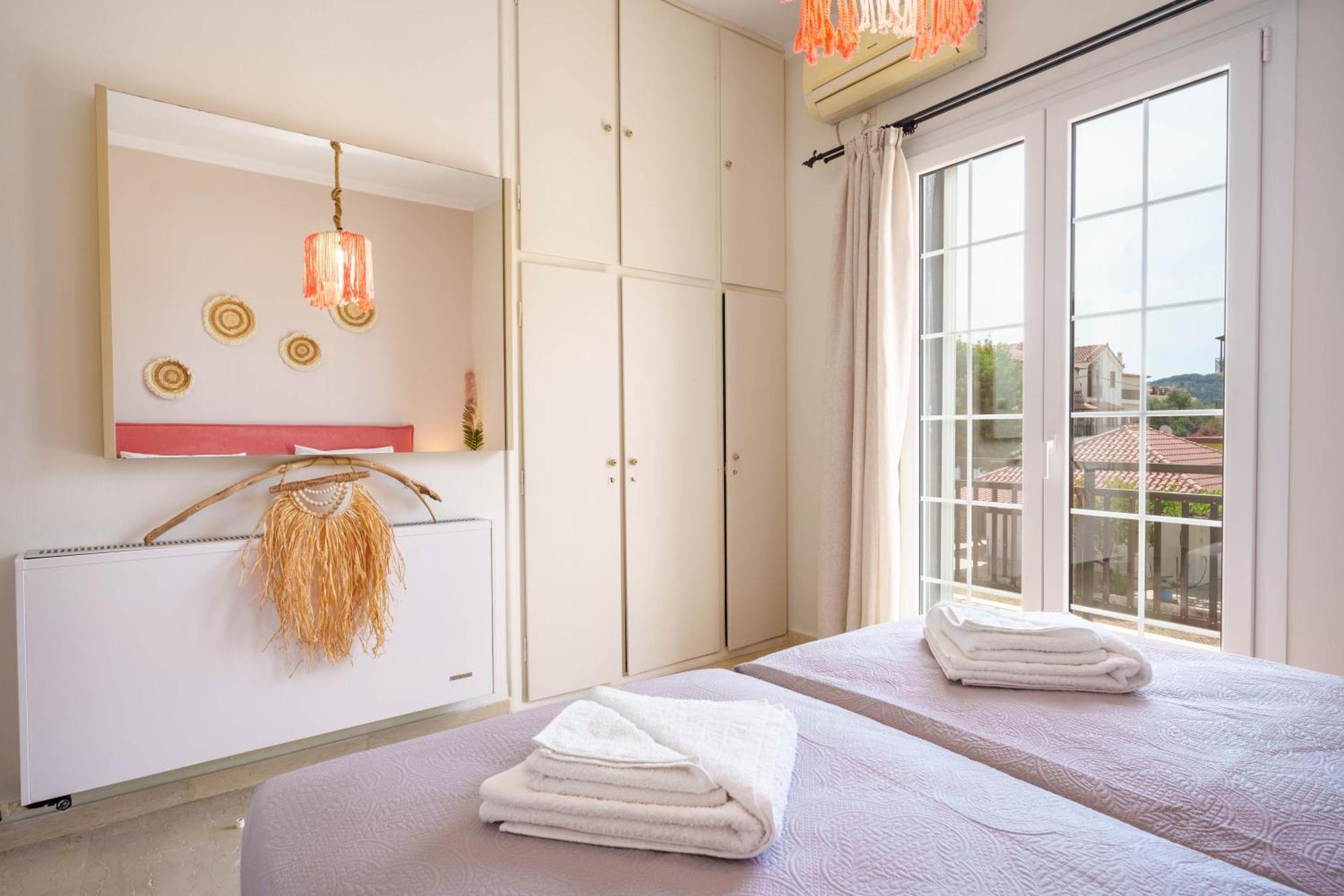 Athena's Paradise Apartment Poros (Kefalonia)