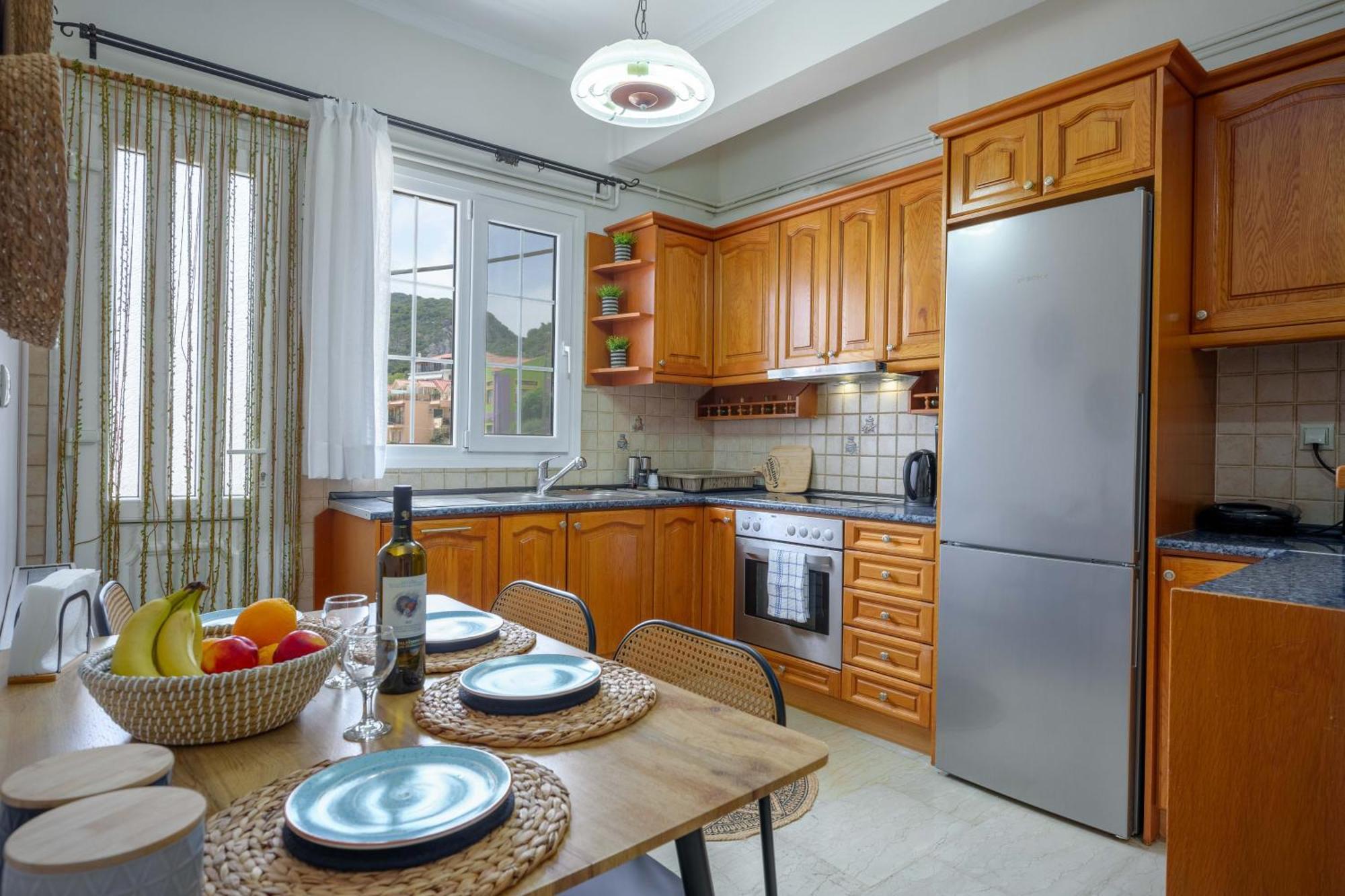 Athena's Paradise Apartment *