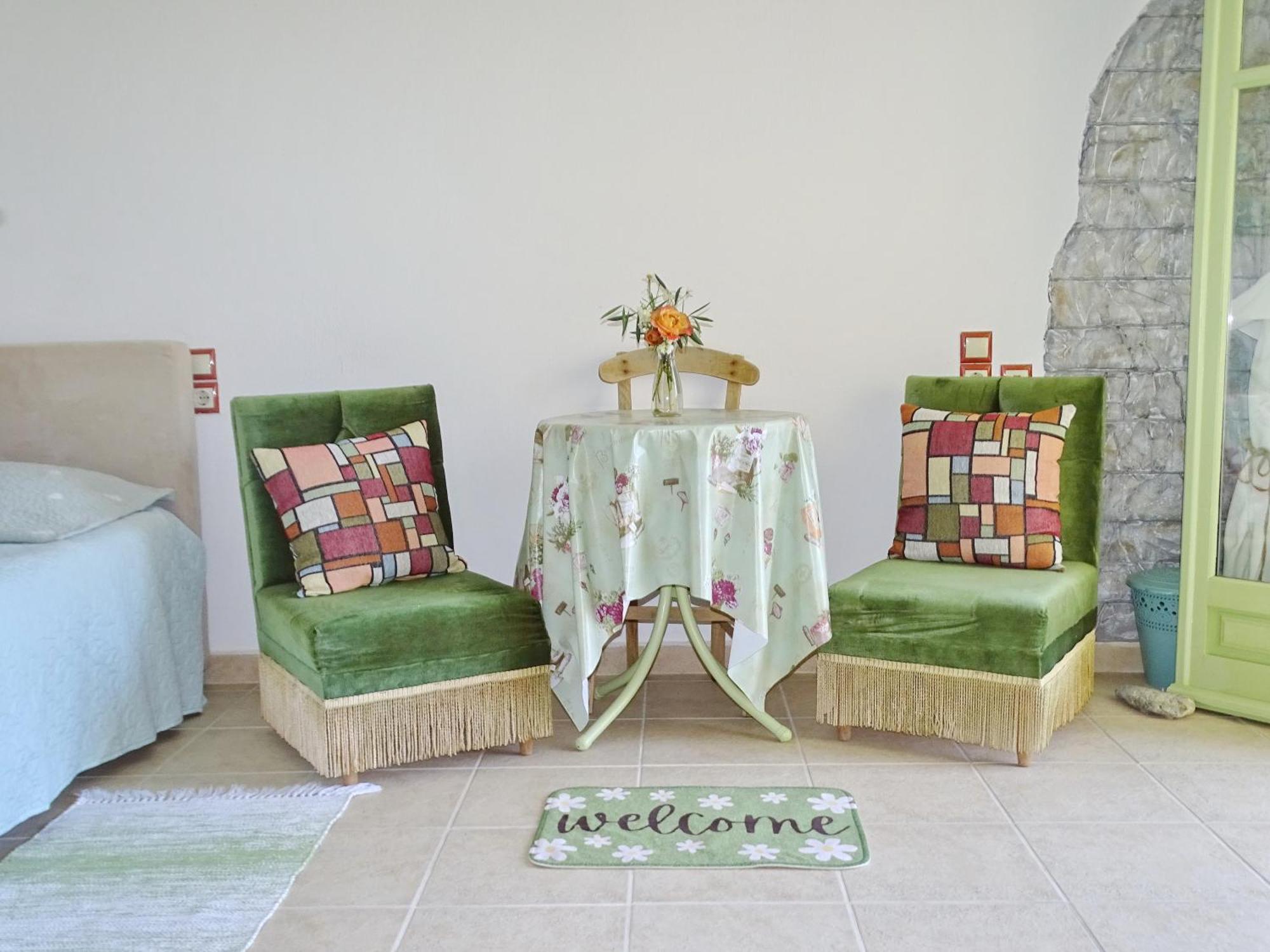 Marchie's Place - Spacious One Bedroom For Rent On Island *