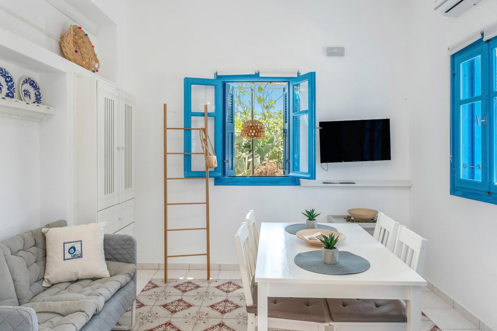 Avlona Blue * Diafani