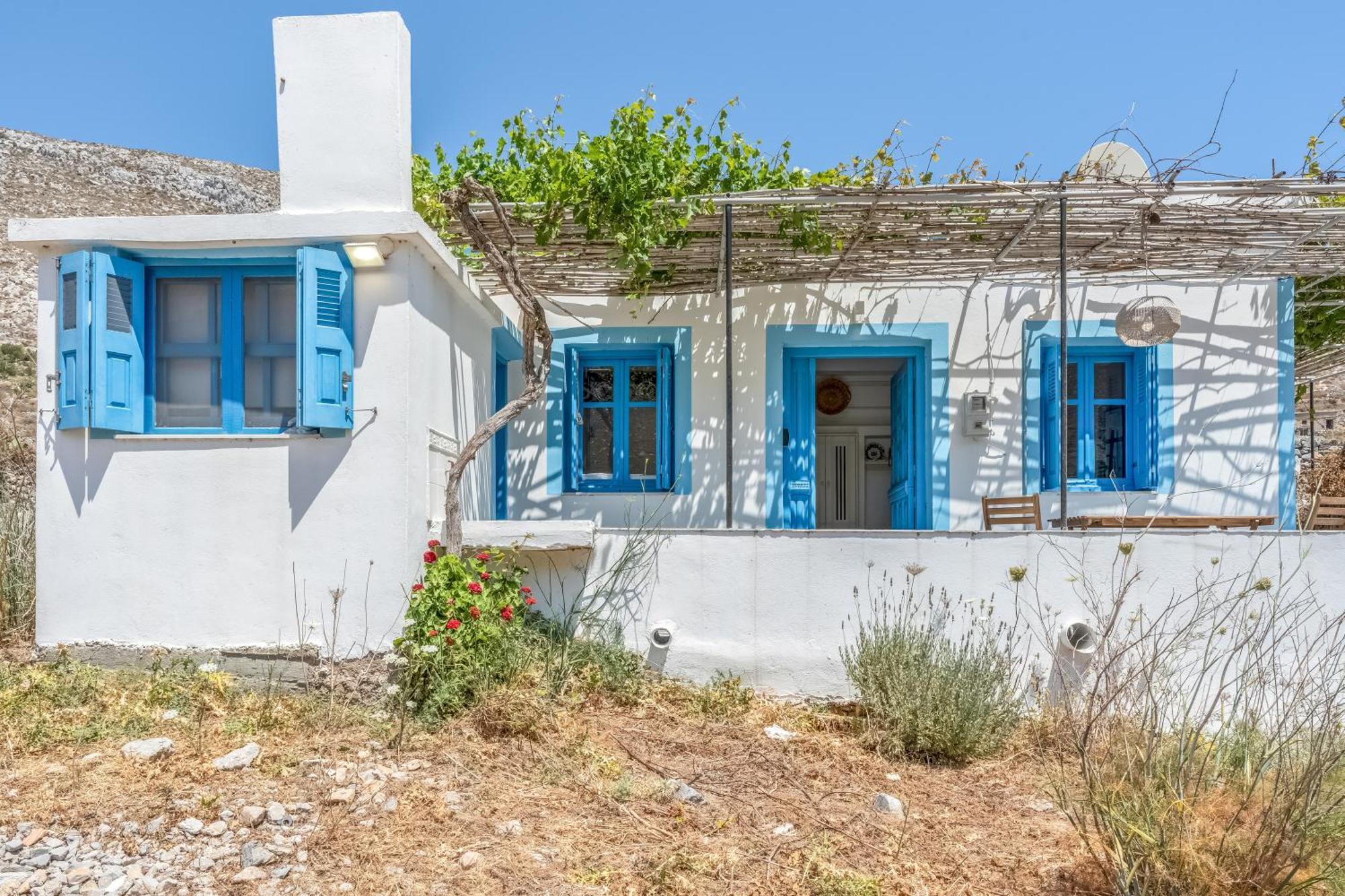 Avlona Blue