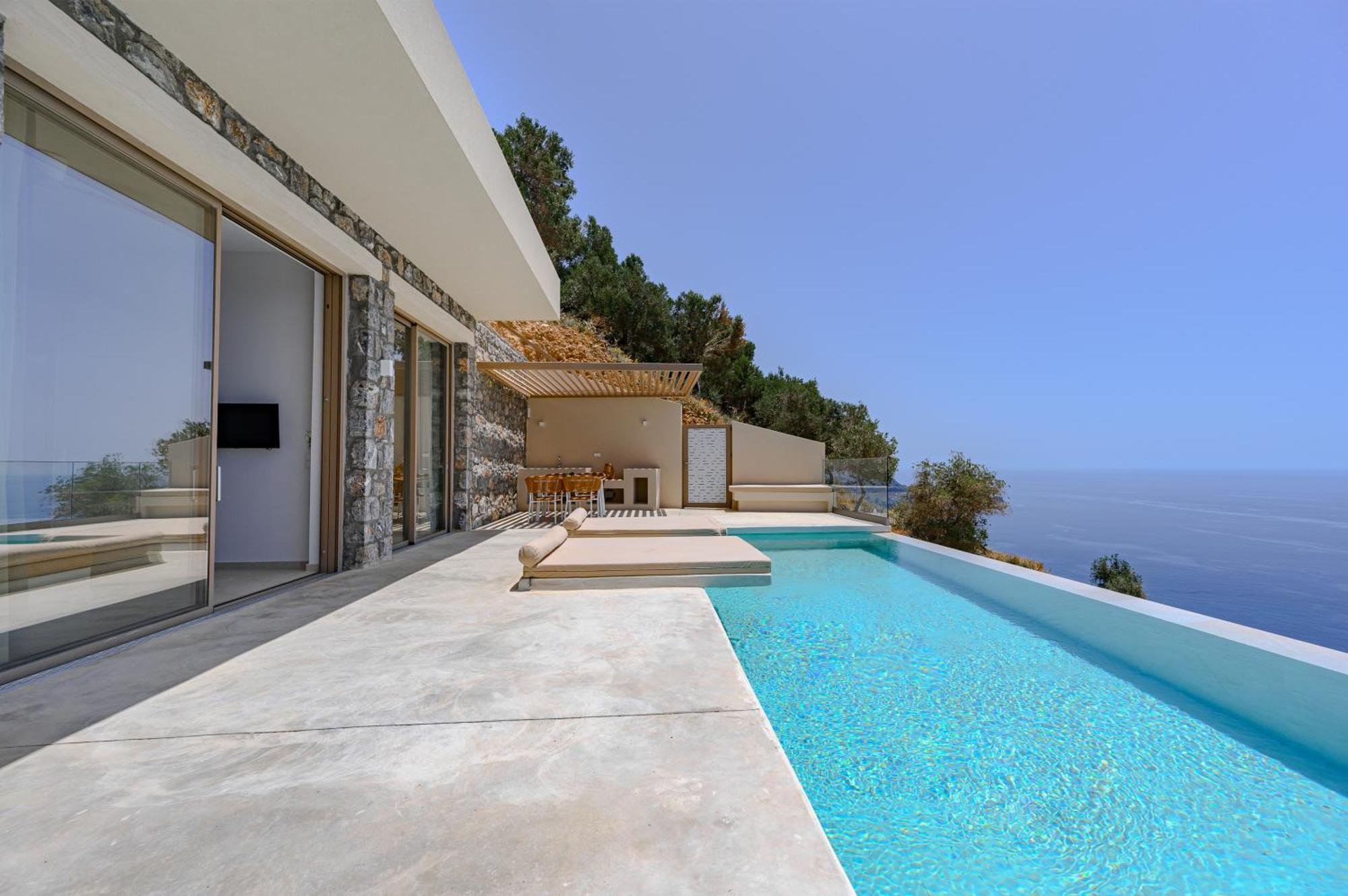 Pyrgos Exquisite