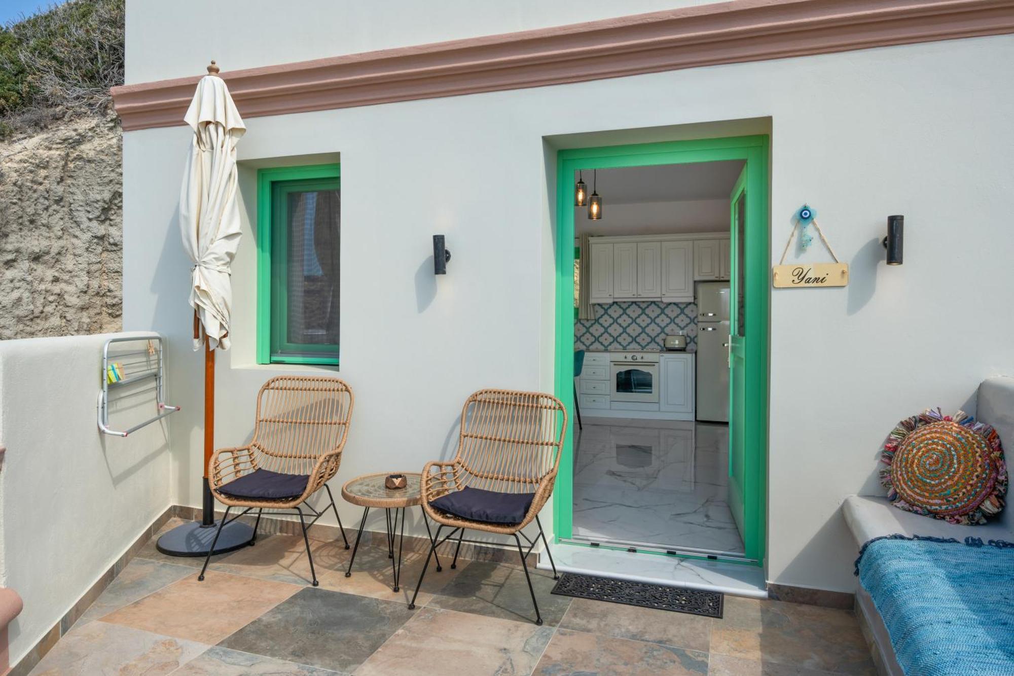 Yani La Scala Luxury