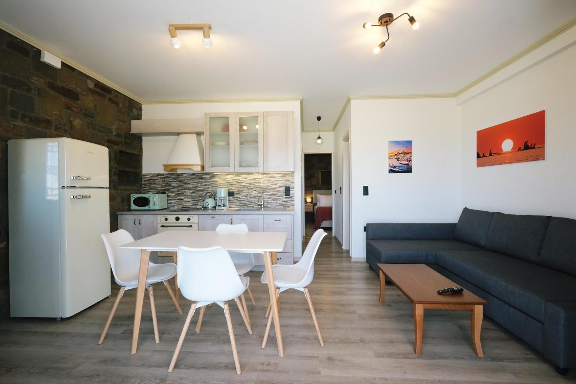 Apartment Amari Stone Moudhros