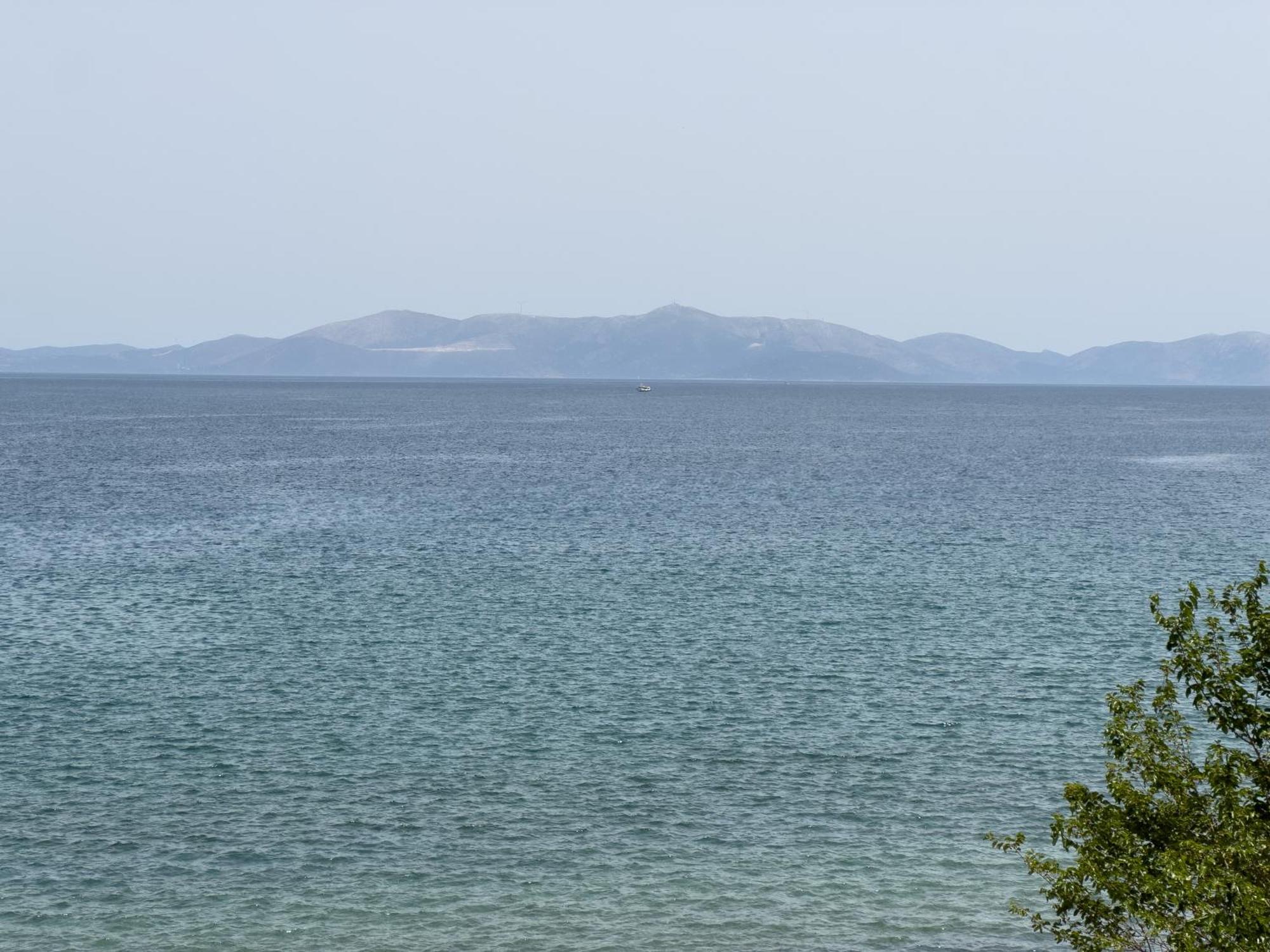 Apartment Thanos' Seaside Oropos
