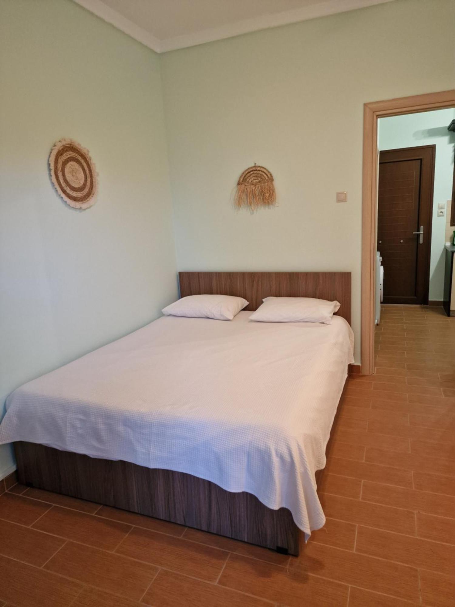Pnoe Apartment