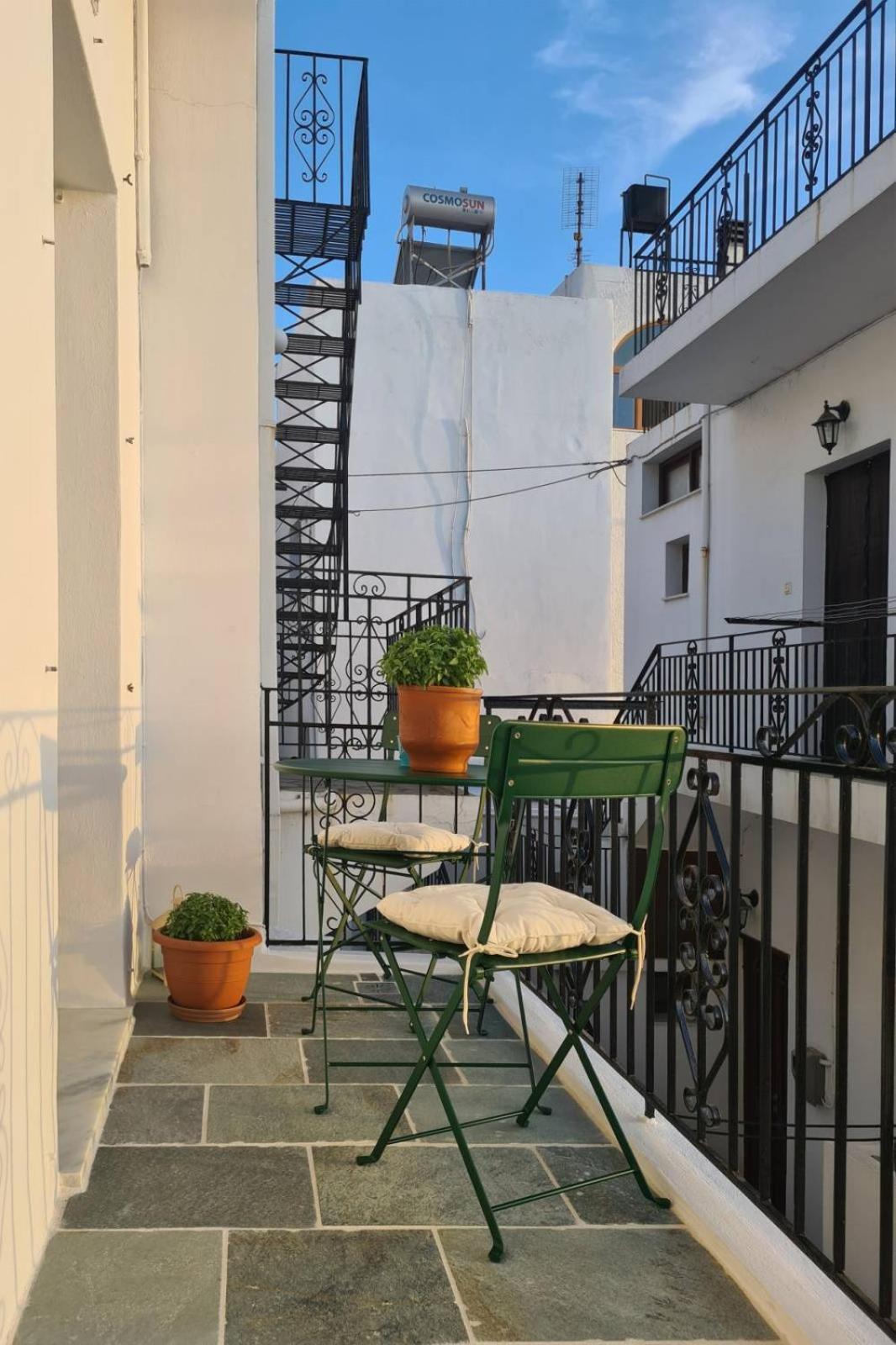Mary's House Apartment Skyros