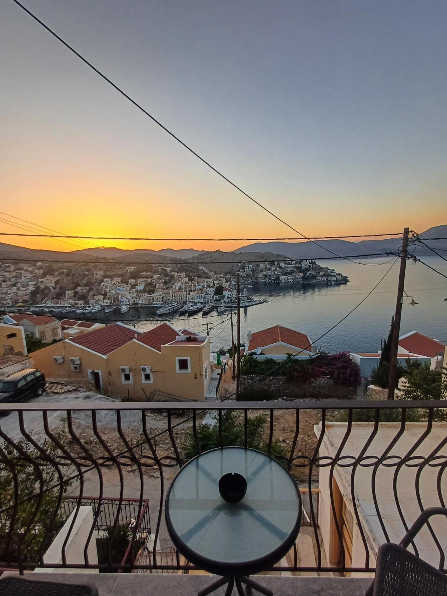 Duchess Harbour View Apartment *