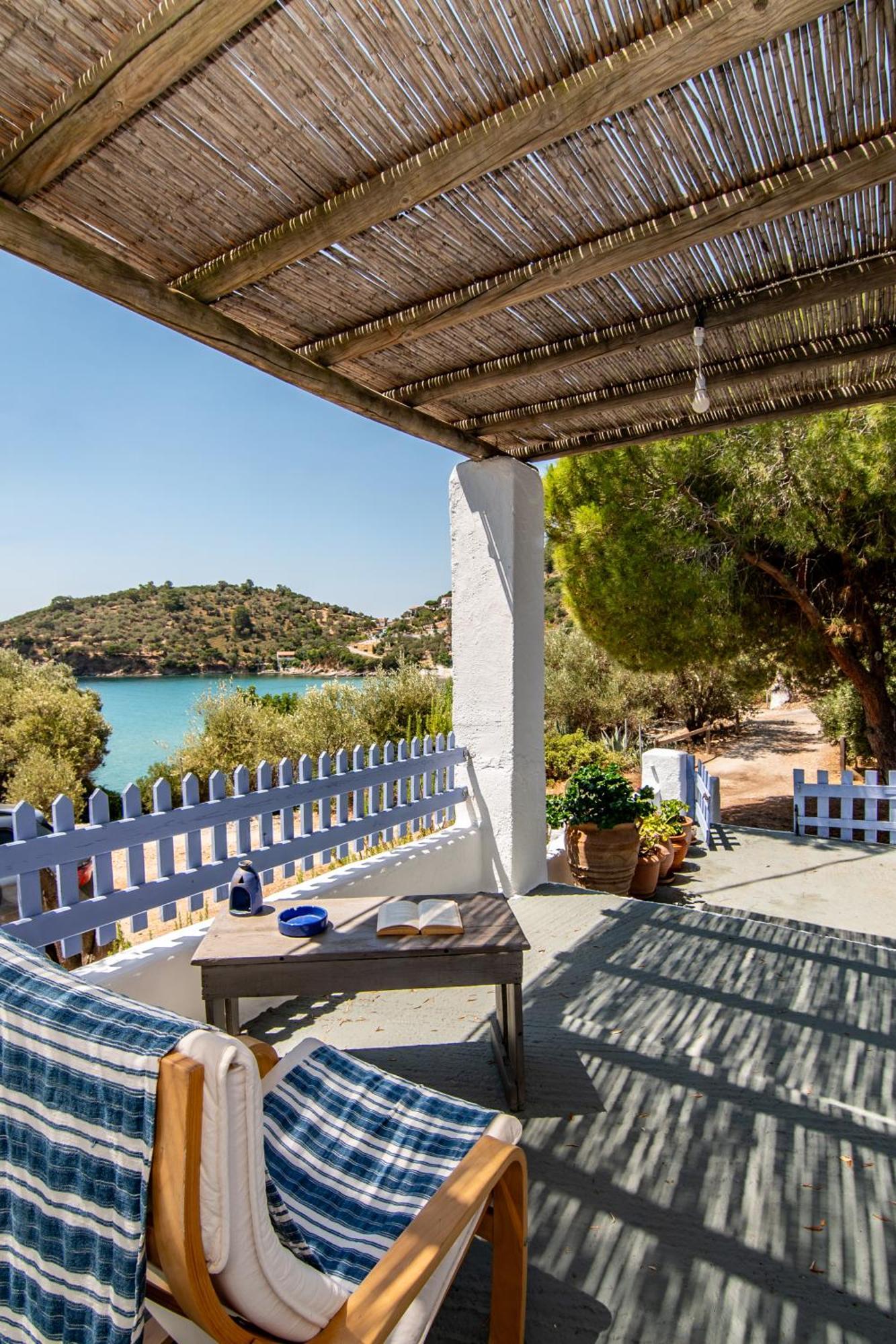 Holiday home Nina's House Above The Amazing Sea! Samos Town