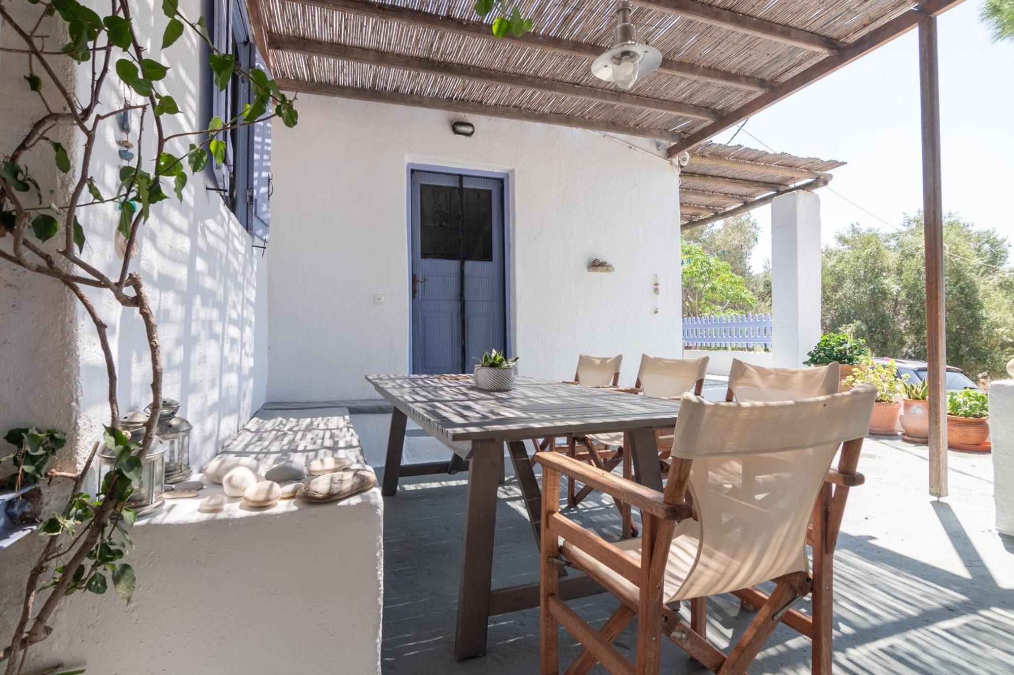 Holiday home Nina's House Above The Amazing Sea! Samos Town