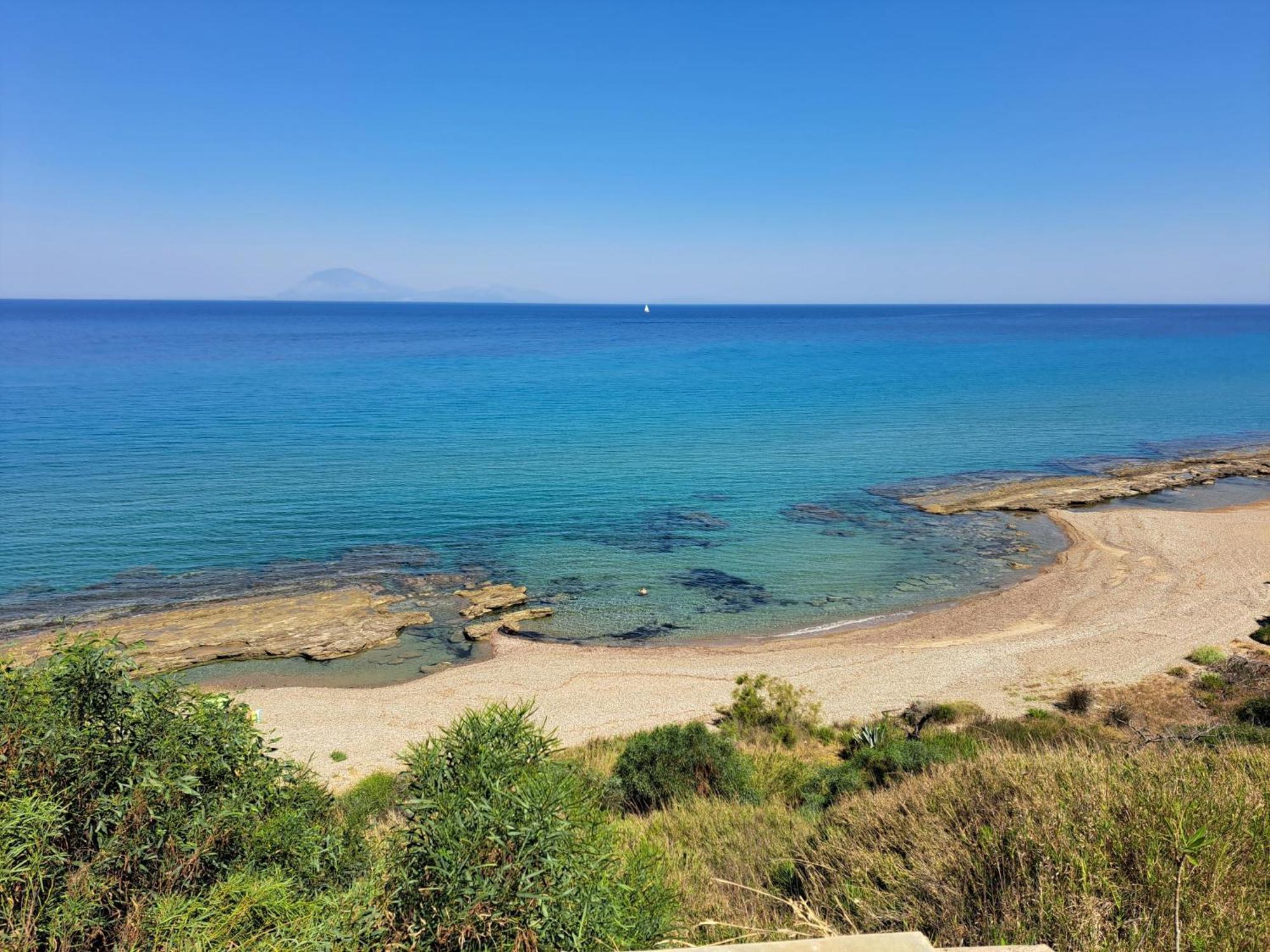 Ithaka 1