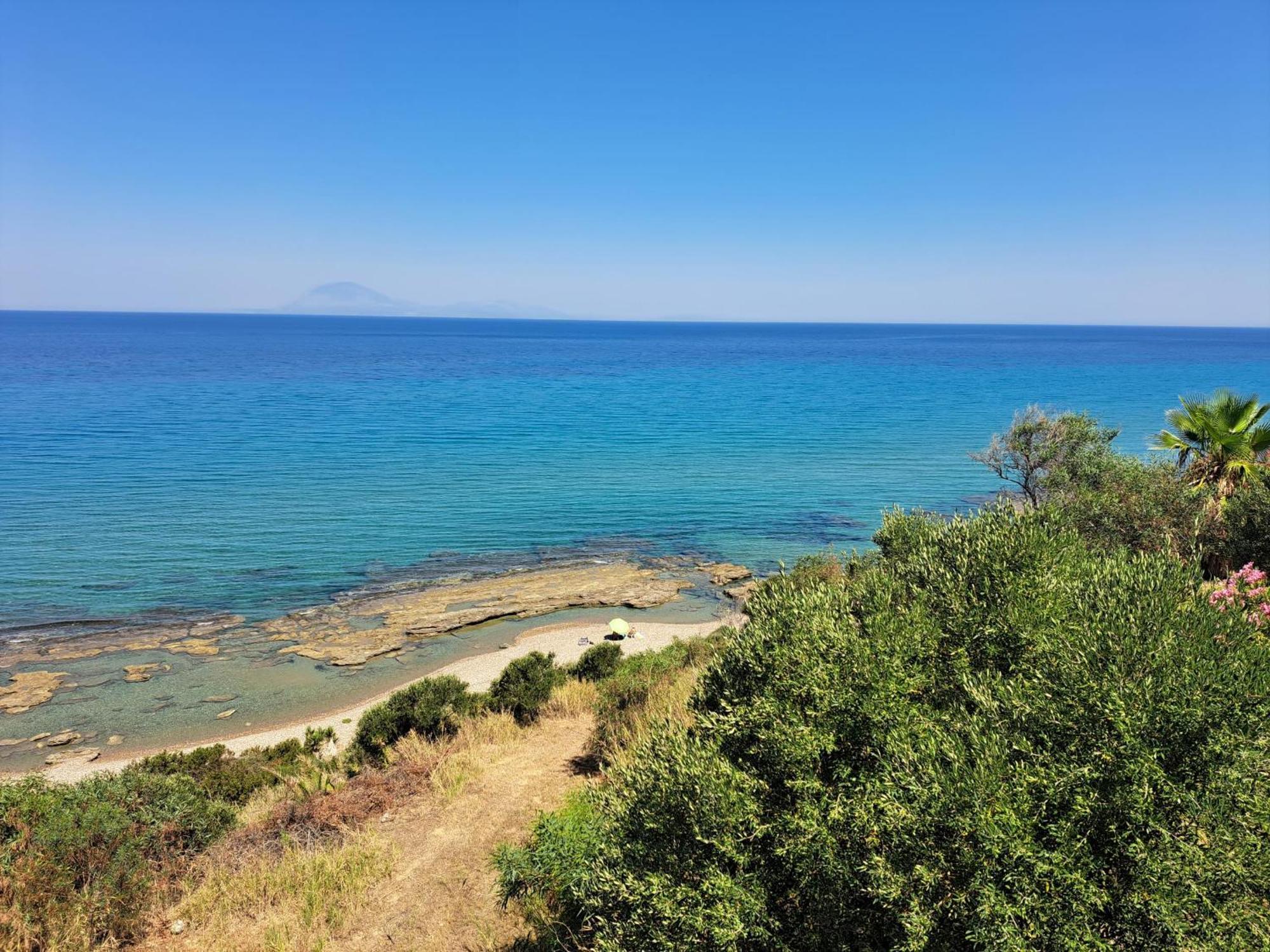 Ithaka 3 Apartment
