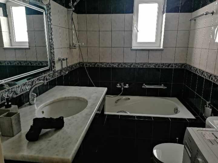 Sonema Seaside Apartment *