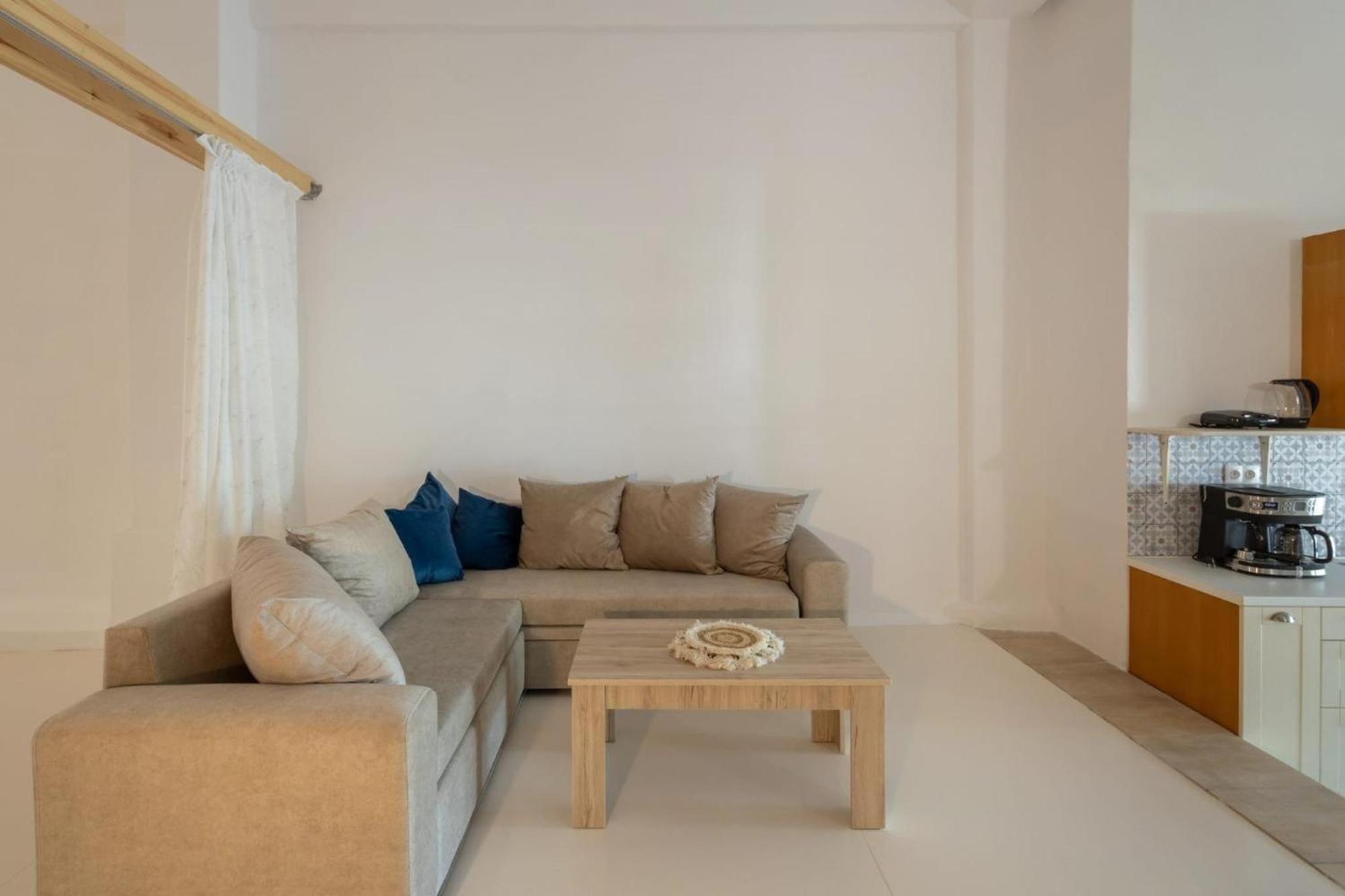 Apartment Maggano Paros 3 *
