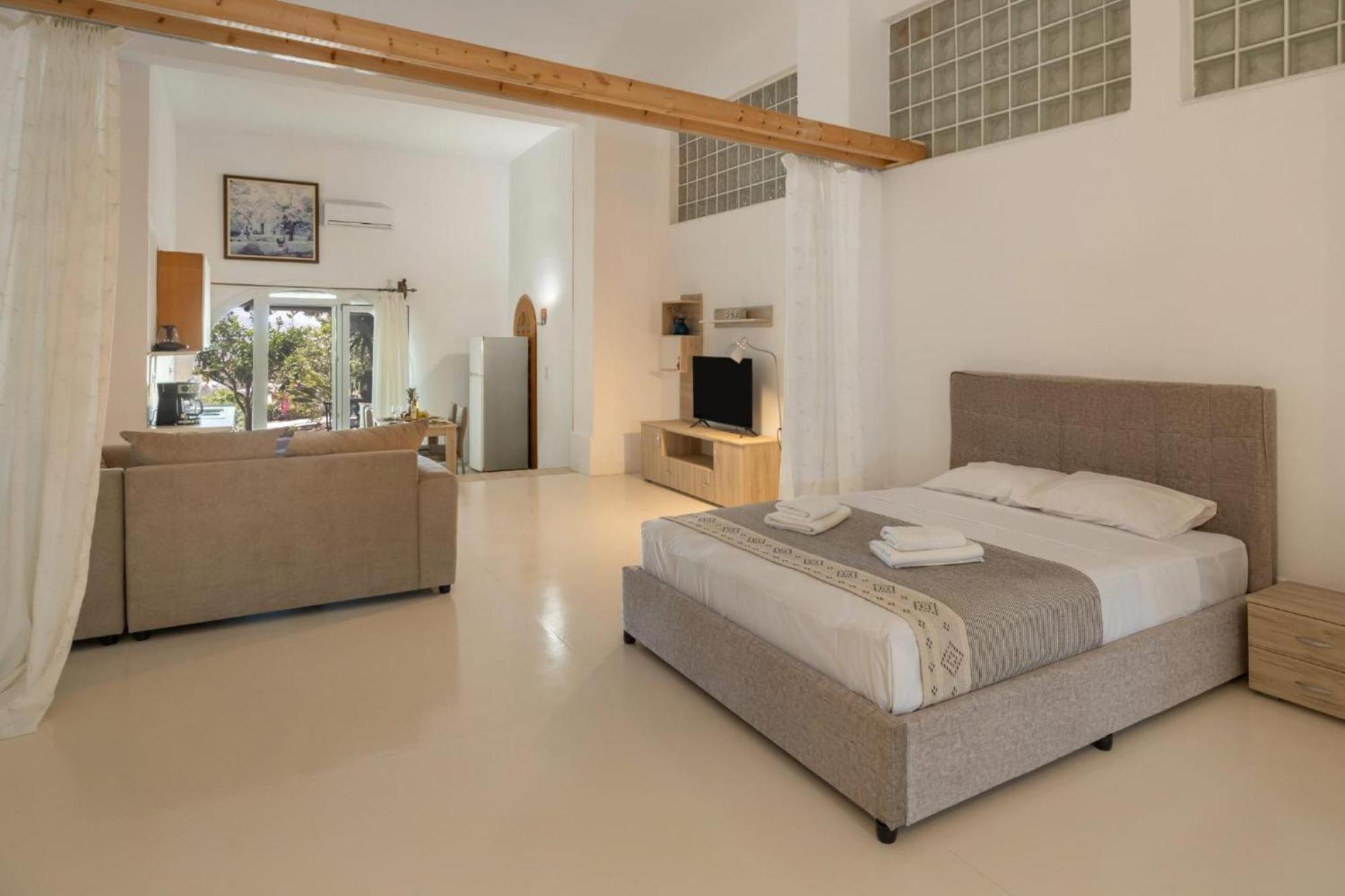 Maggano Paros 3