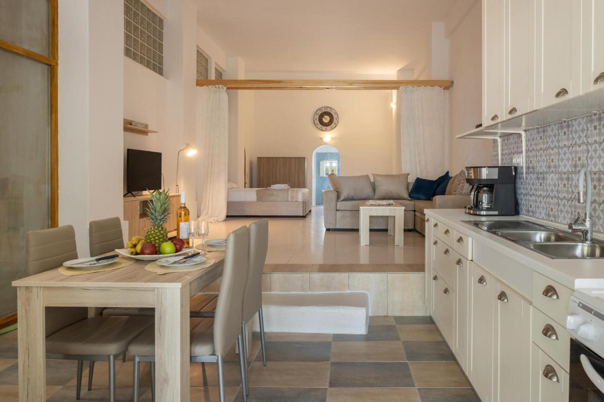 Apartment Maggano Paros 3 *