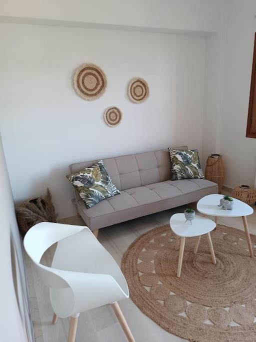 Ninemia Apartment *